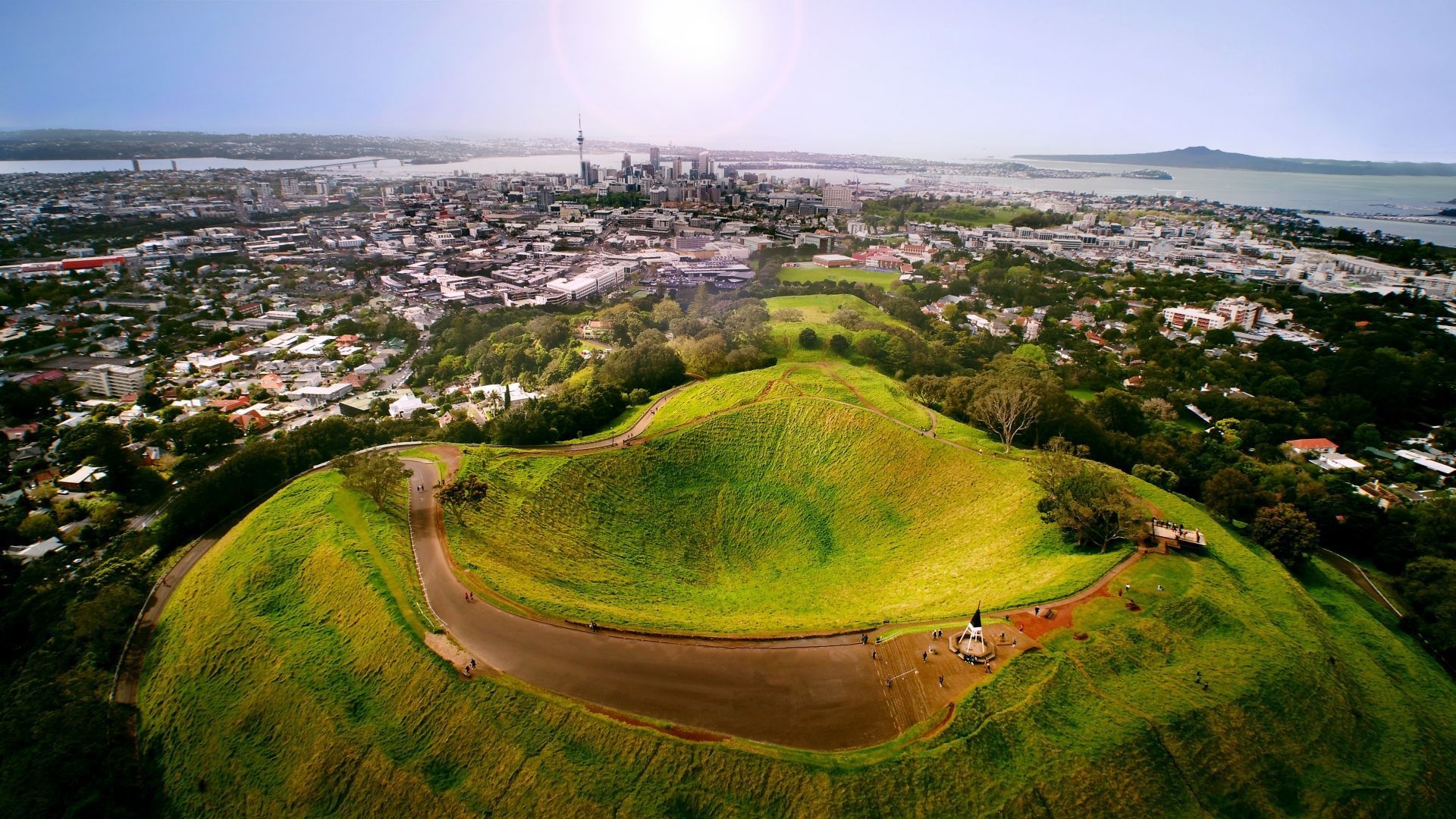 Mount Eden Crater, New Zealand, Auckland Walking Tours, Tmaki Hikoi, 1920x1080 Full HD Desktop