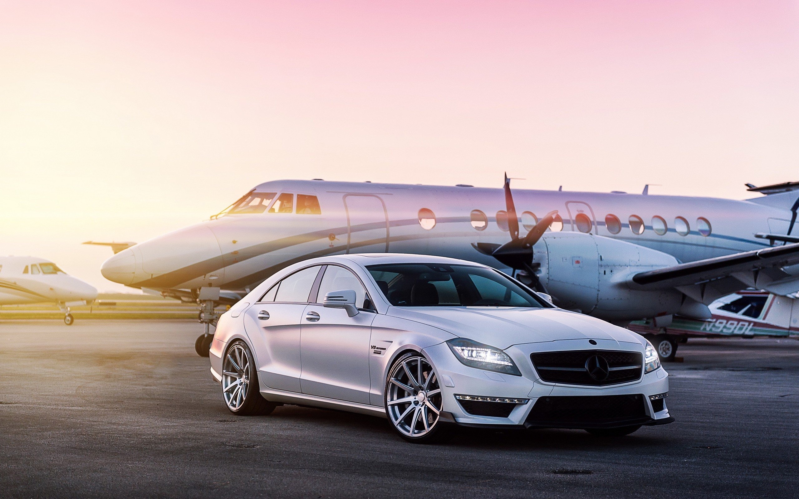 CLS63 AMG, Mercedes-Benz CLS Wallpaper, 2560x1600 HD Desktop