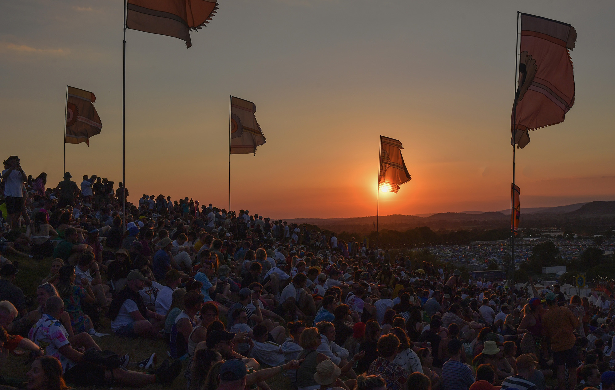 Glastonbury Festival 2022, Glorious photos, Music, 2000x1270 HD Desktop