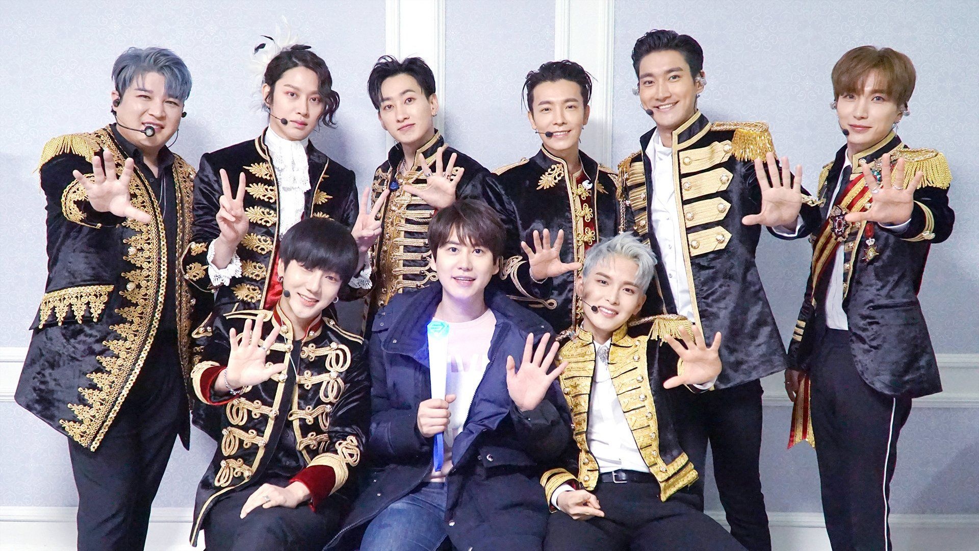 Super Junior, Entertaining performances, Lively stage presence, Fan-favorite, 1920x1080 Full HD Desktop