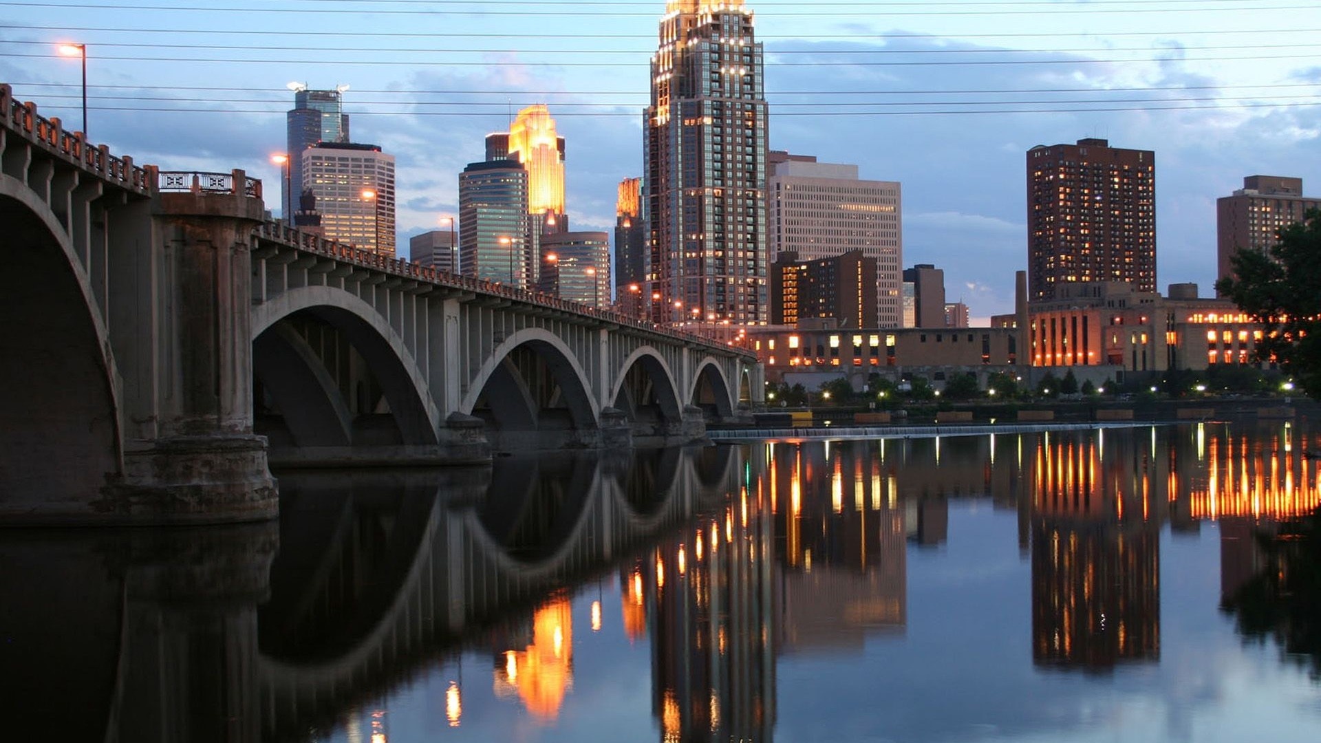 Minneapolis Skyline, Christopher Thompson, 1920x1080 Full HD Desktop