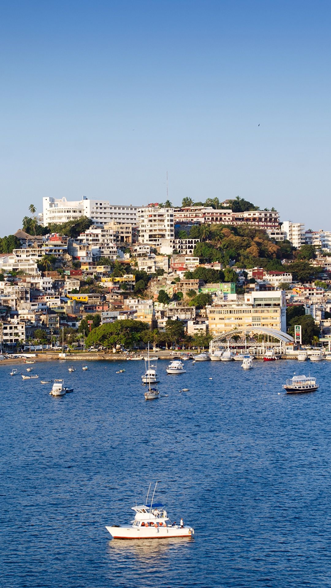 Acapulco, Motorboat Wallpaper, 1080x1920 Full HD Phone