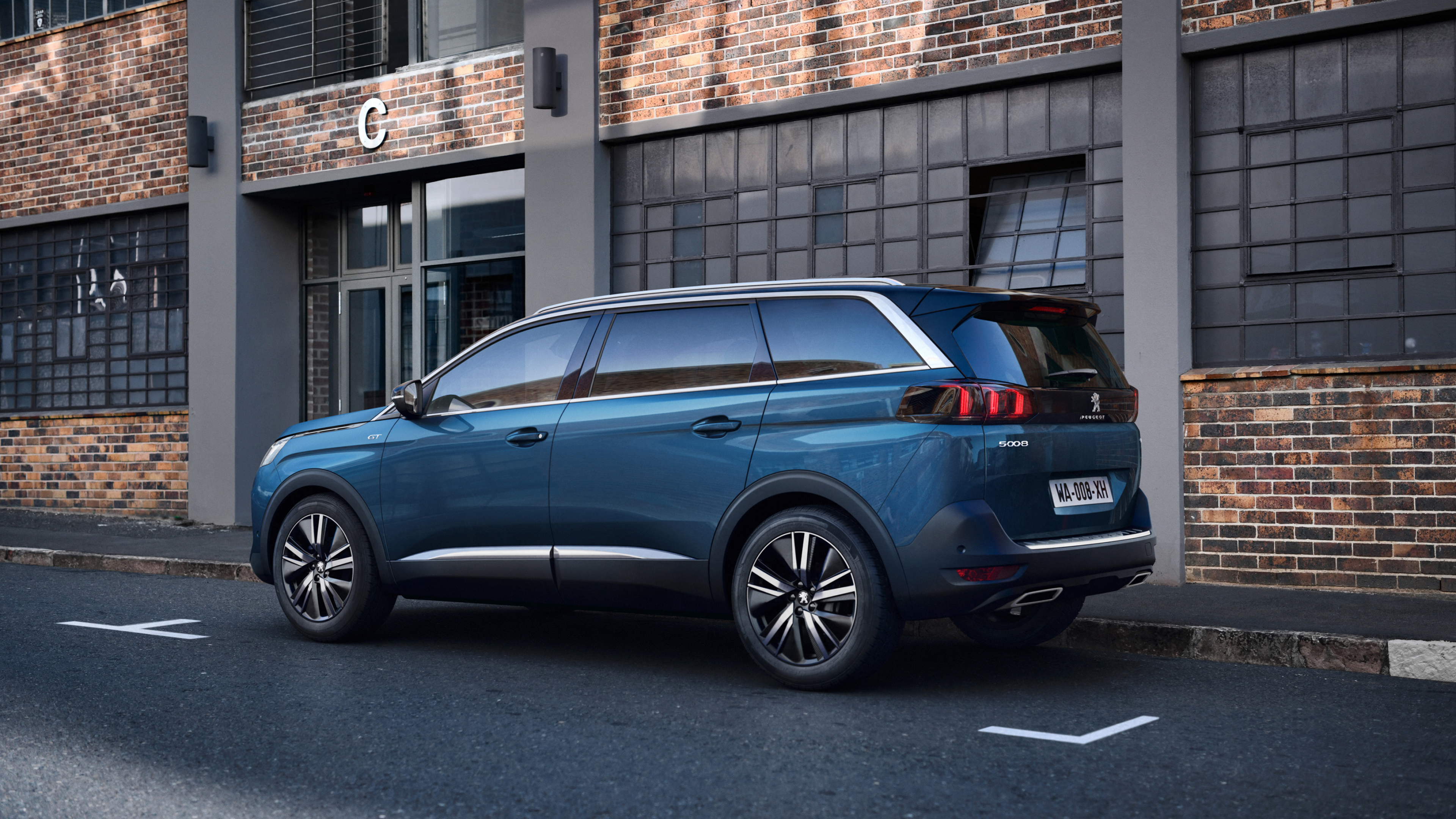 Peugeot 5008 (Auto), Premium SUV, Advanced safety systems, Smooth handling, 3840x2160 4K Desktop