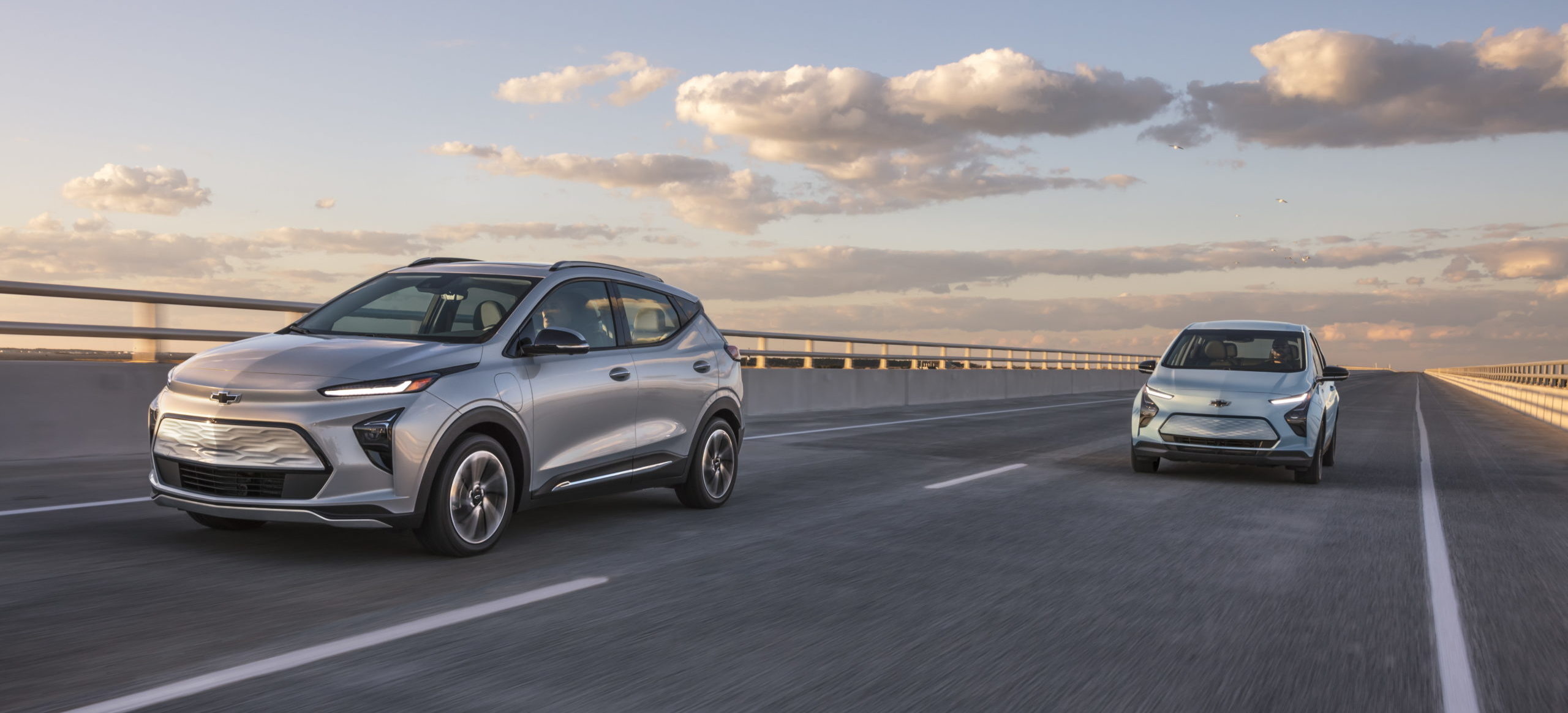 Chevrolet Bolt EV, Next-generation electric, Long-range capability, Seamless connectivity, 2560x1170 Dual Screen Desktop