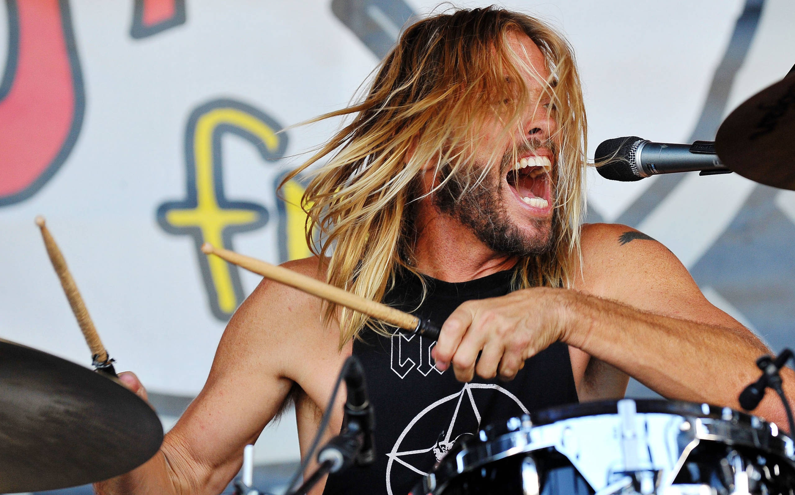 Taylor Hawkins, Toxikologischer Befund, Drummer, Foo Fighters, 2560x1600 HD Desktop