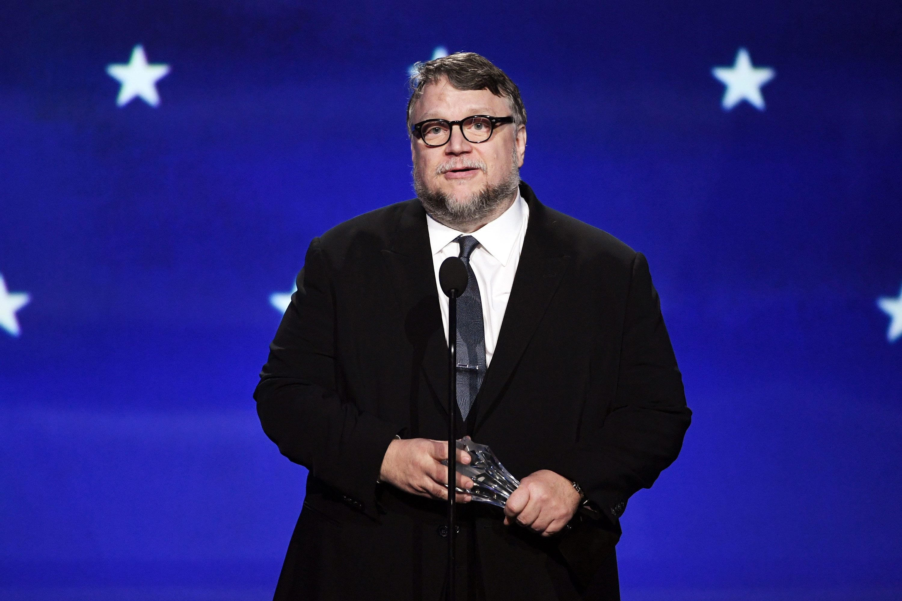Guillermo del Toro, Scene theft accusation, Shape of Water, Jean Pierre Jeunet, 3000x2000 HD Desktop