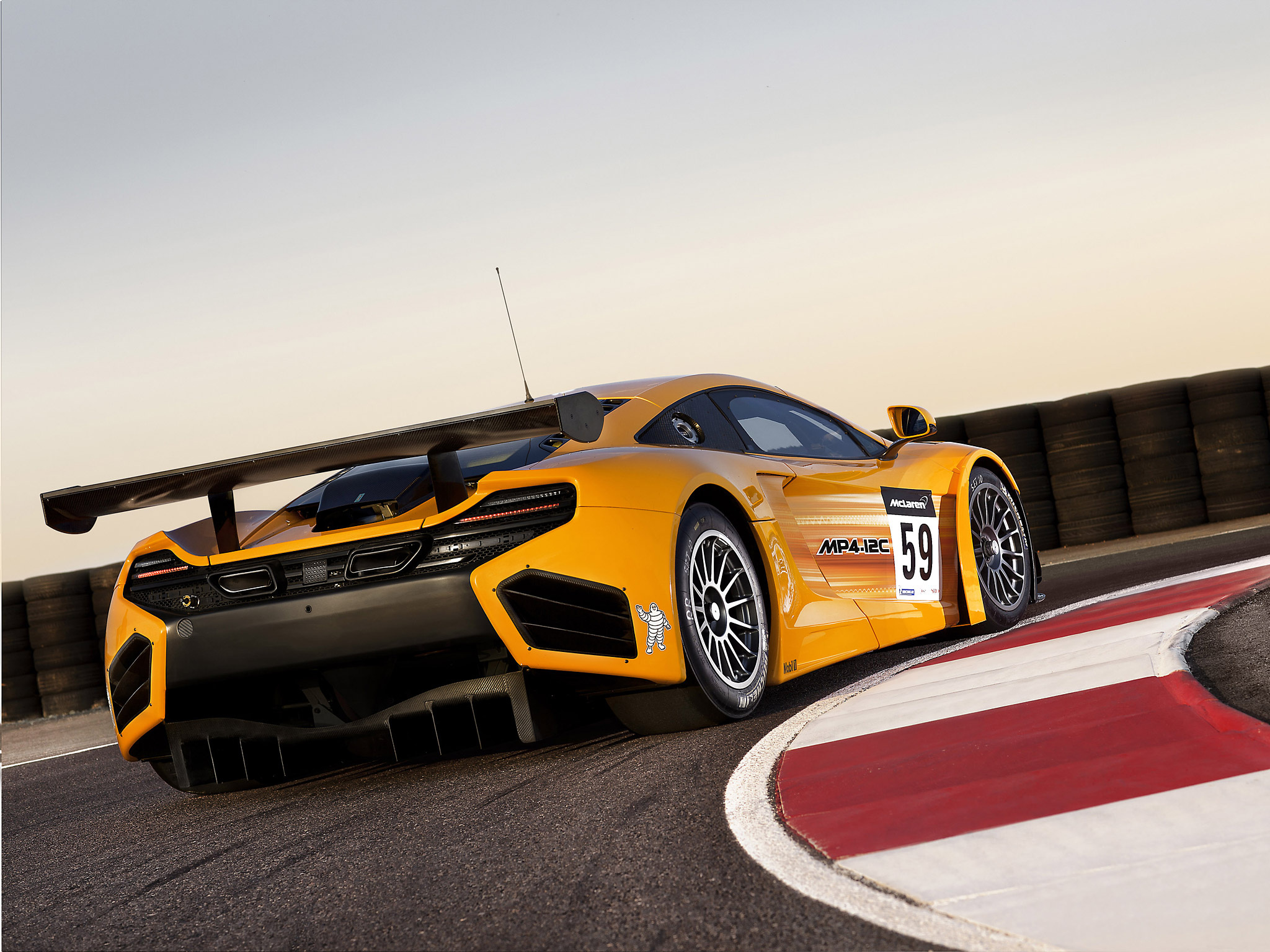 GT3 Edition, McLaren 12C Wallpaper, 2050x1540 HD Desktop