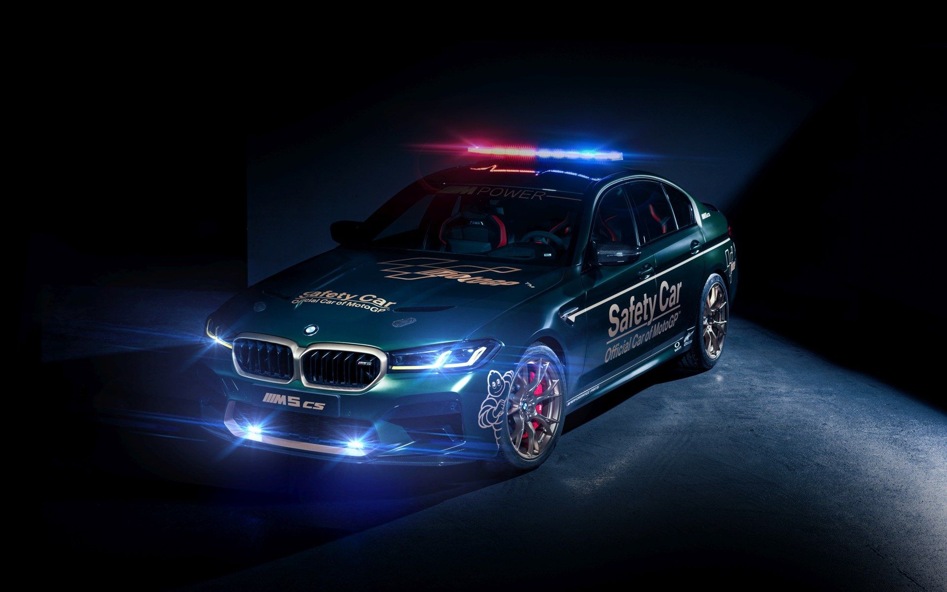 BMW M5 CS MotoGP Safety Car, Emergency LED lightbar, Dark studio lighting, HD Desktop wallpaper