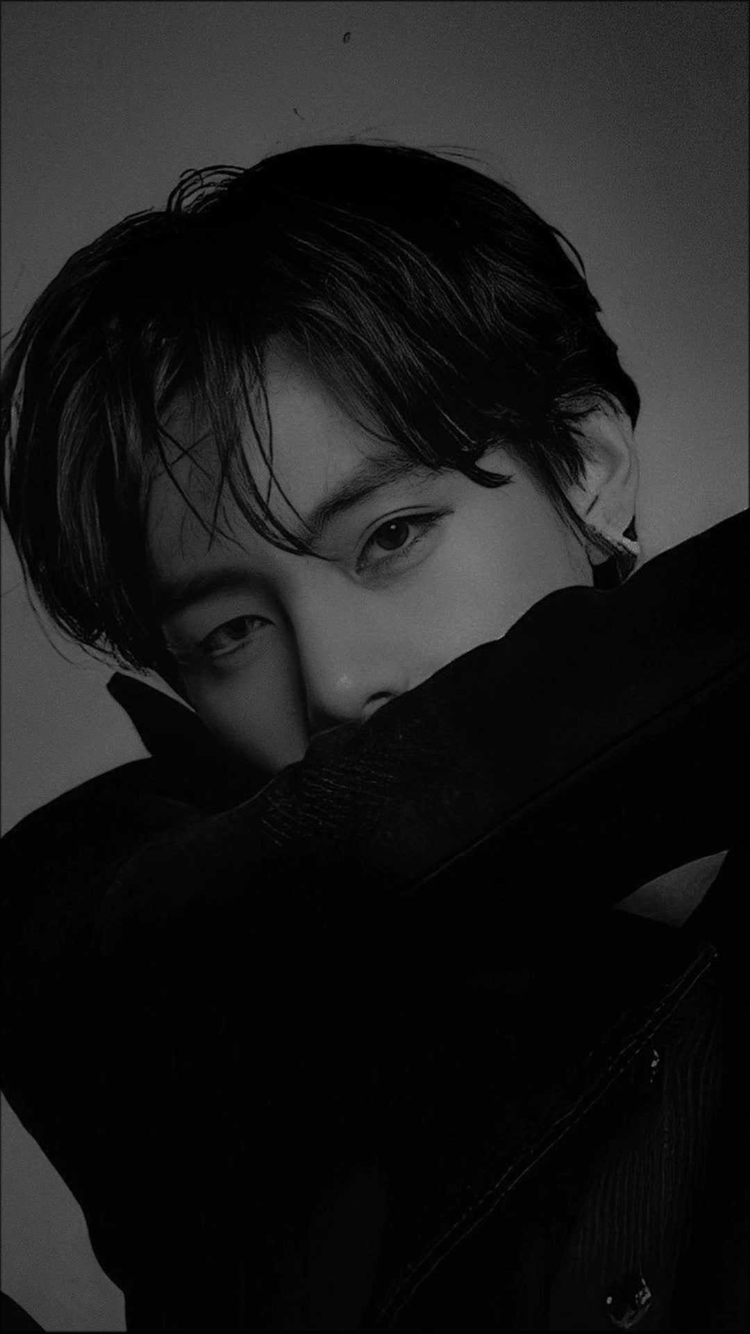 V (singer), BTS V wallpapers, 4K HD backgrounds, Impressive, 1080x1920 Full HD Phone