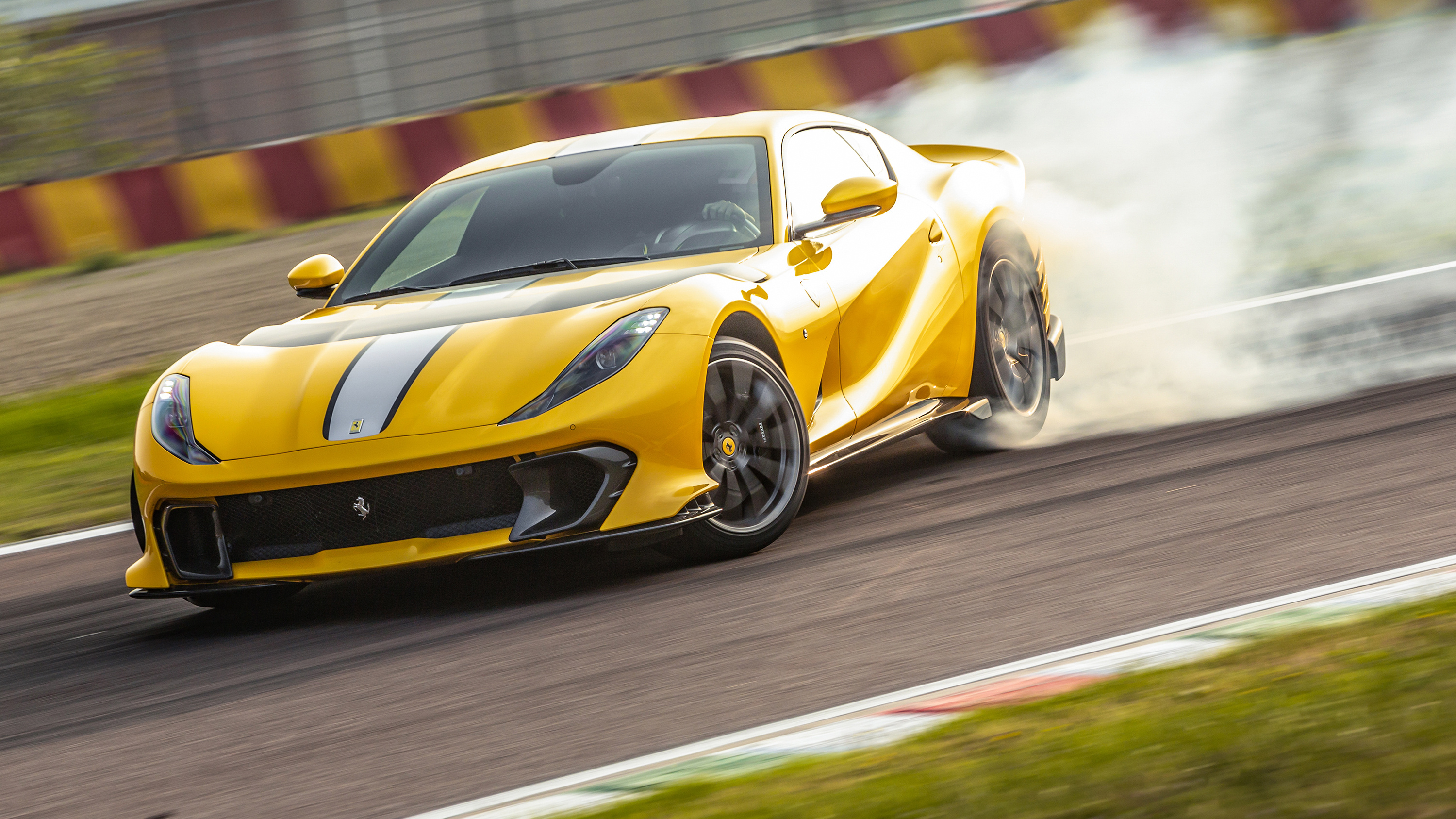 2022 Model, Ferrari 812 Competizione Wallpaper, 3000x1690 HD Desktop