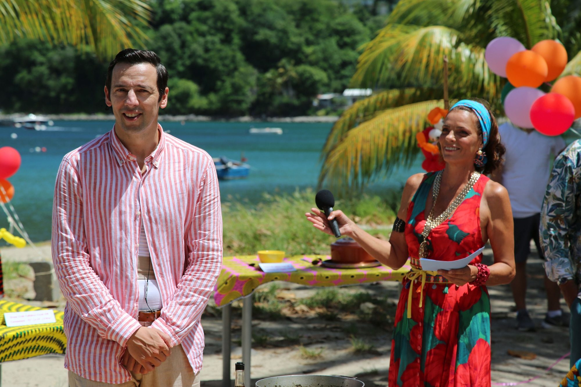 Death in Paradise, Theme song, Soundtrack, 2000x1340 HD Desktop