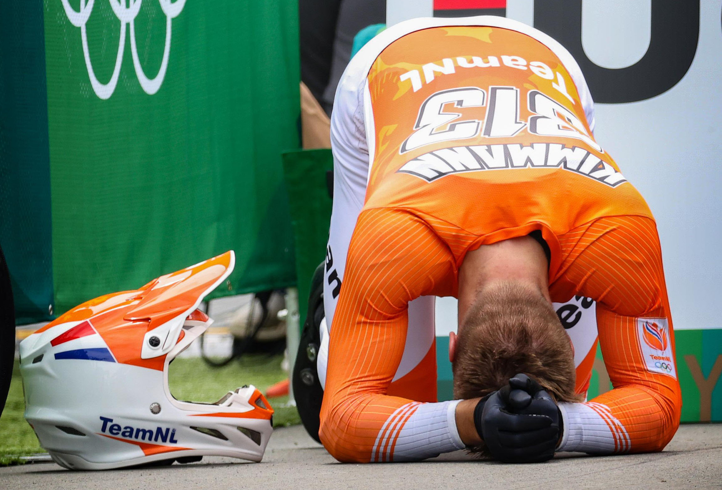 BMX gold, Niek Kimmann, Knee fracture, Bronze, 2310x1570 HD Desktop