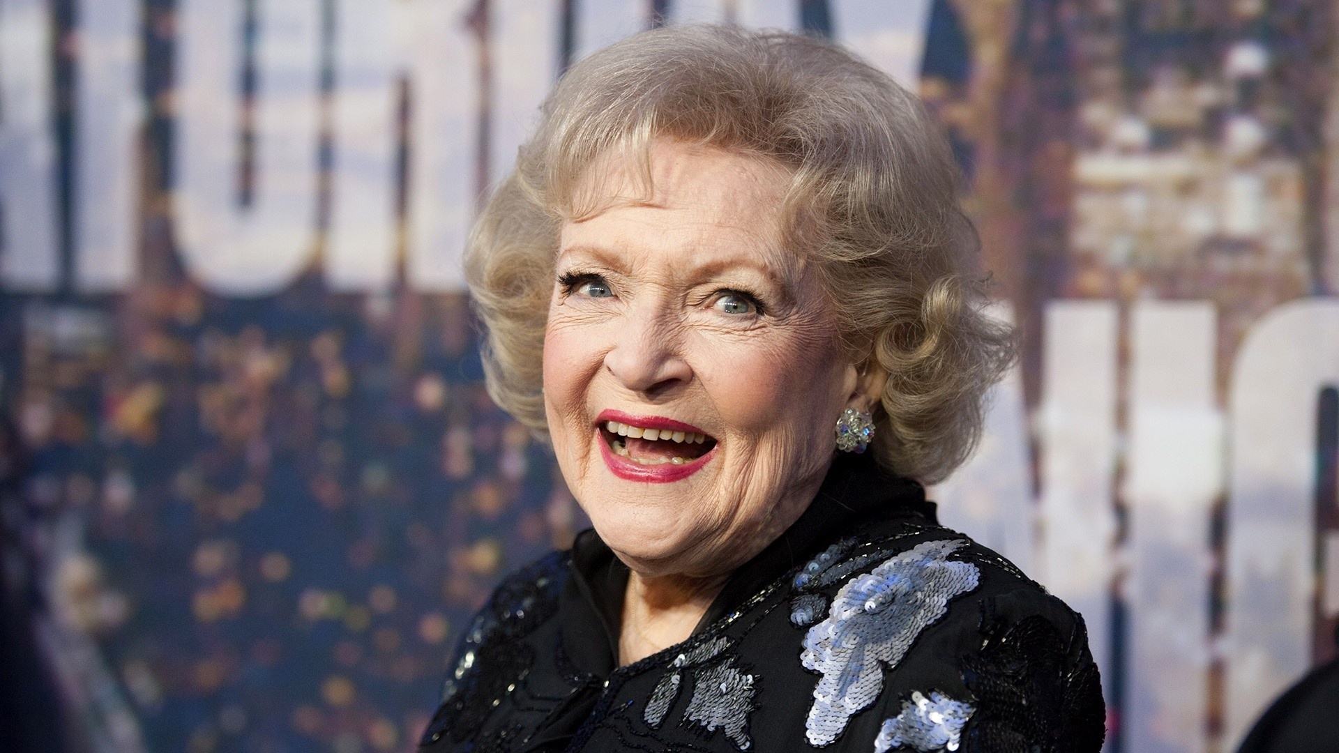Betty White, Hollywood legend, Golden Girls, Comedy, 1920x1080 Full HD Desktop