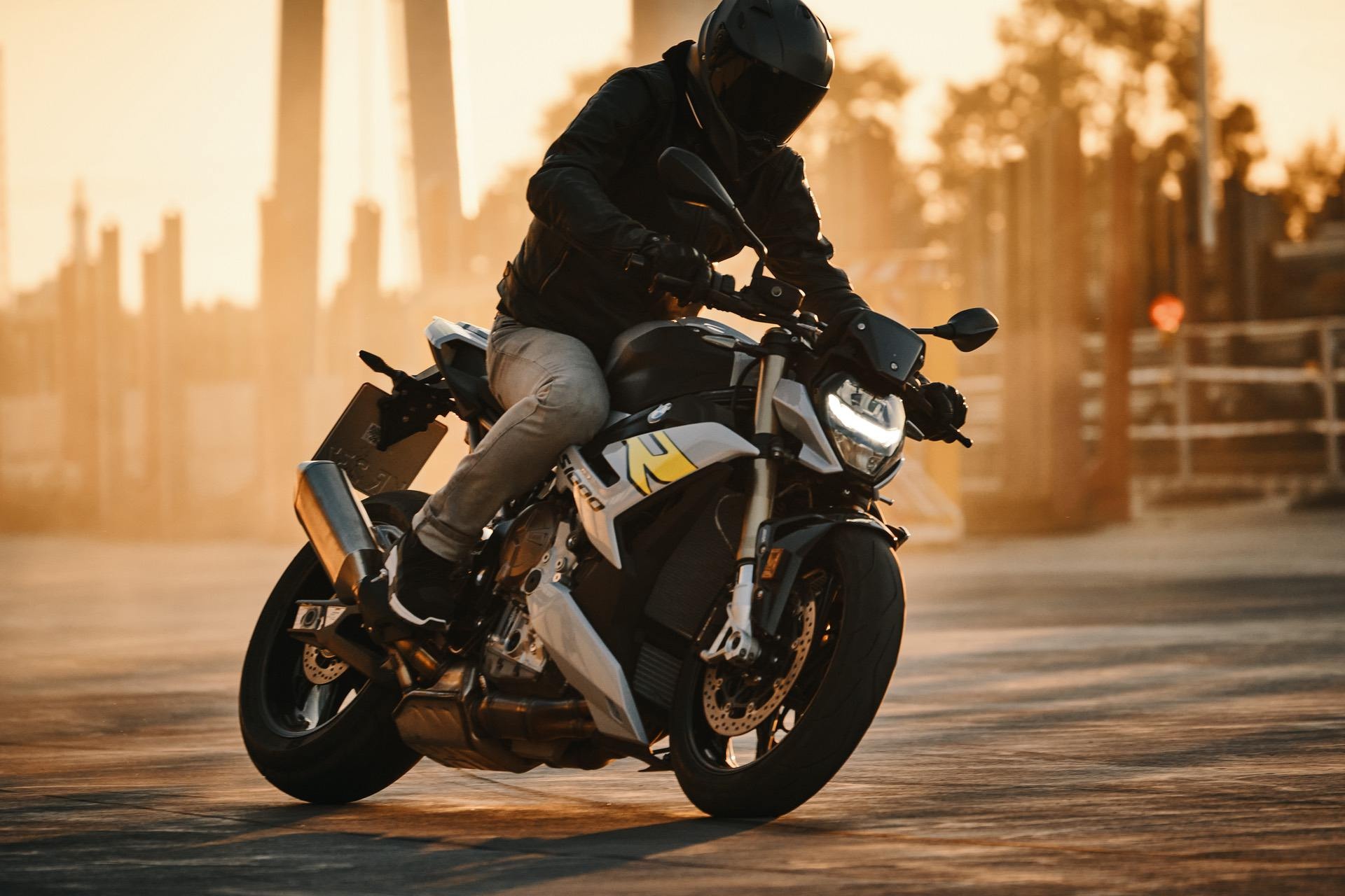 BMW S 1000 R, The new standard, Evolutionary design, BMW motorbike, 1920x1280 HD Desktop