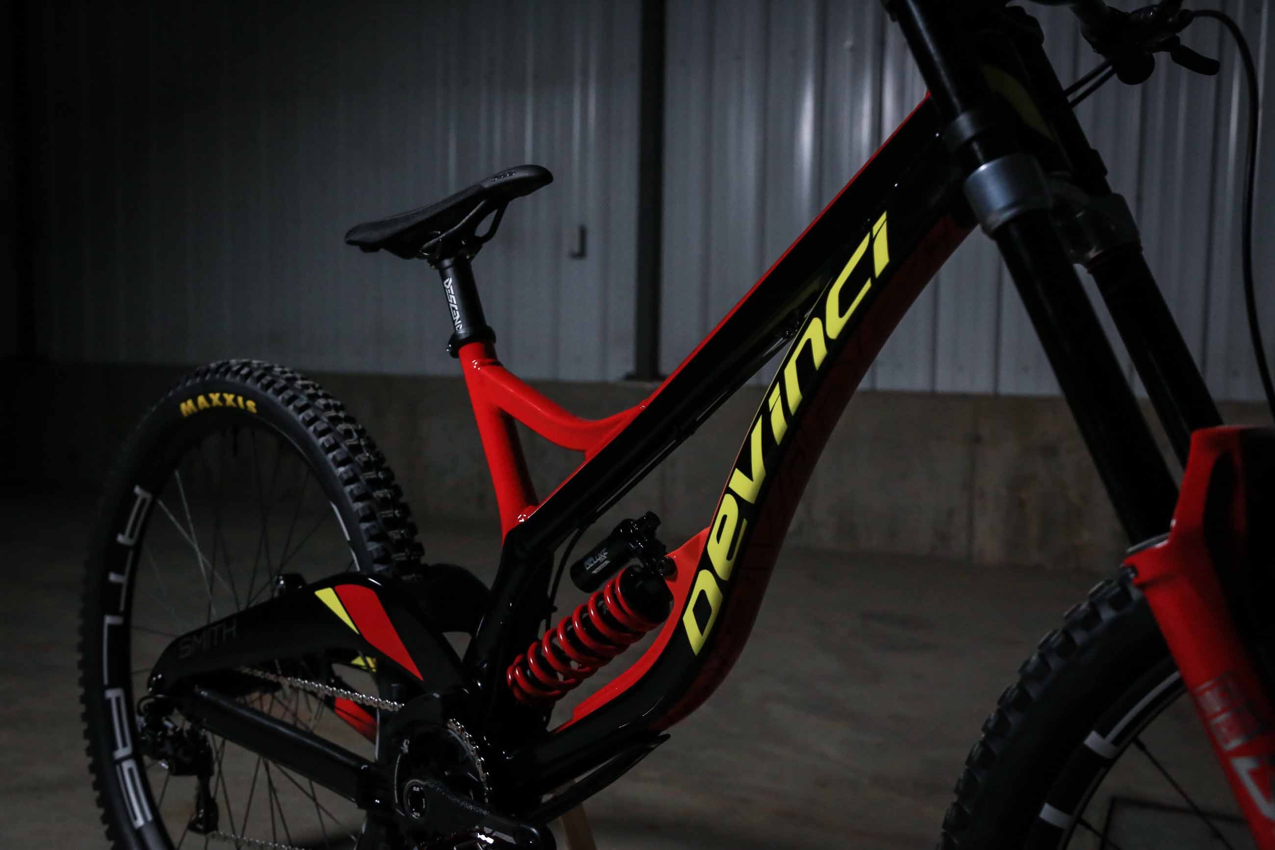 Steve Smith, Devinci Wilson Replica, Modern Build, Mountain Biking, 2600x1740 HD Desktop