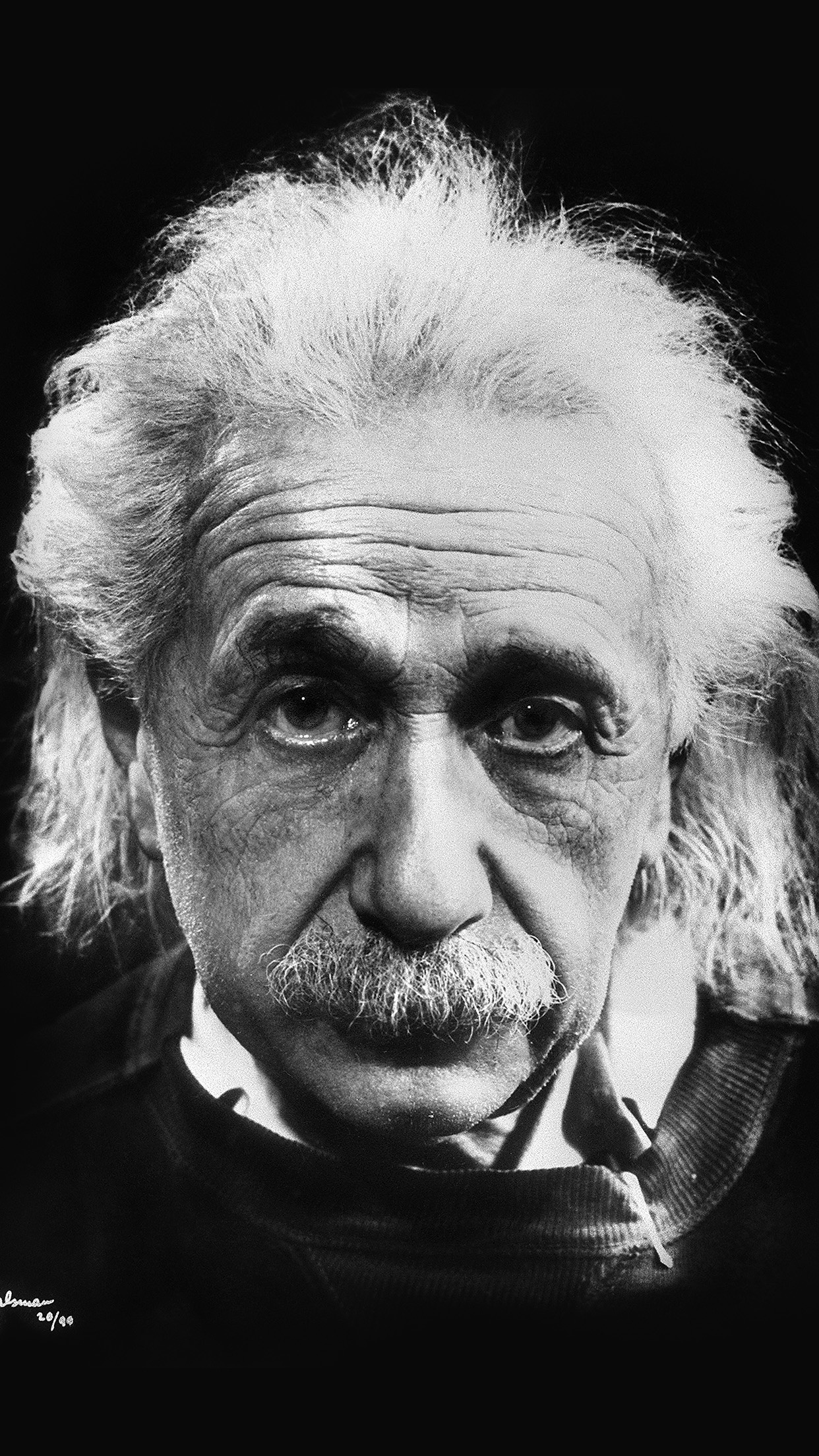 Albert Einstein, Dark and BW, German scientist, Historical figure, 1250x2210 HD Phone