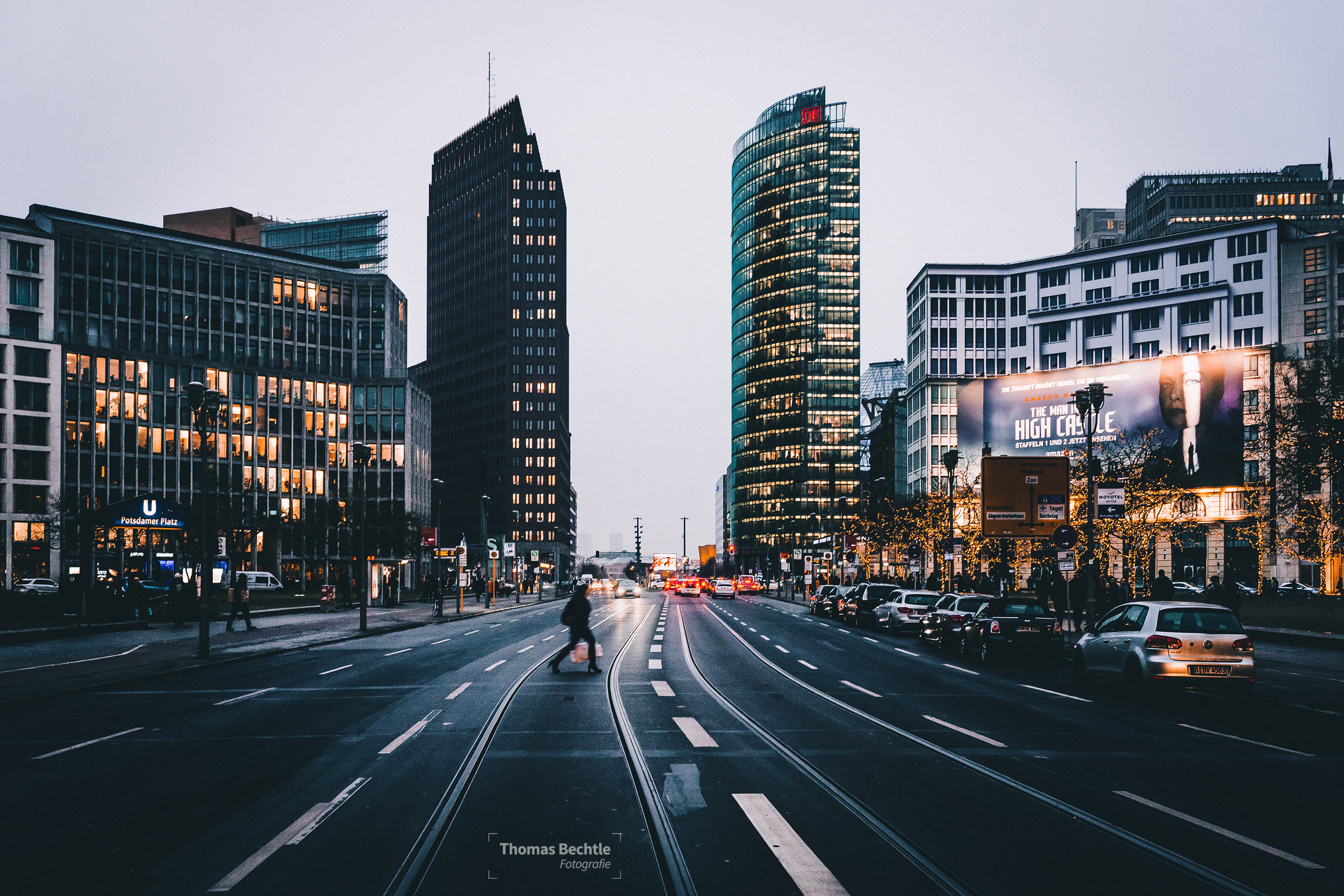 Berlin alpha6000, Sony street cityscape, Potsdamerplatz, Night shot, 2030x1360 HD Desktop