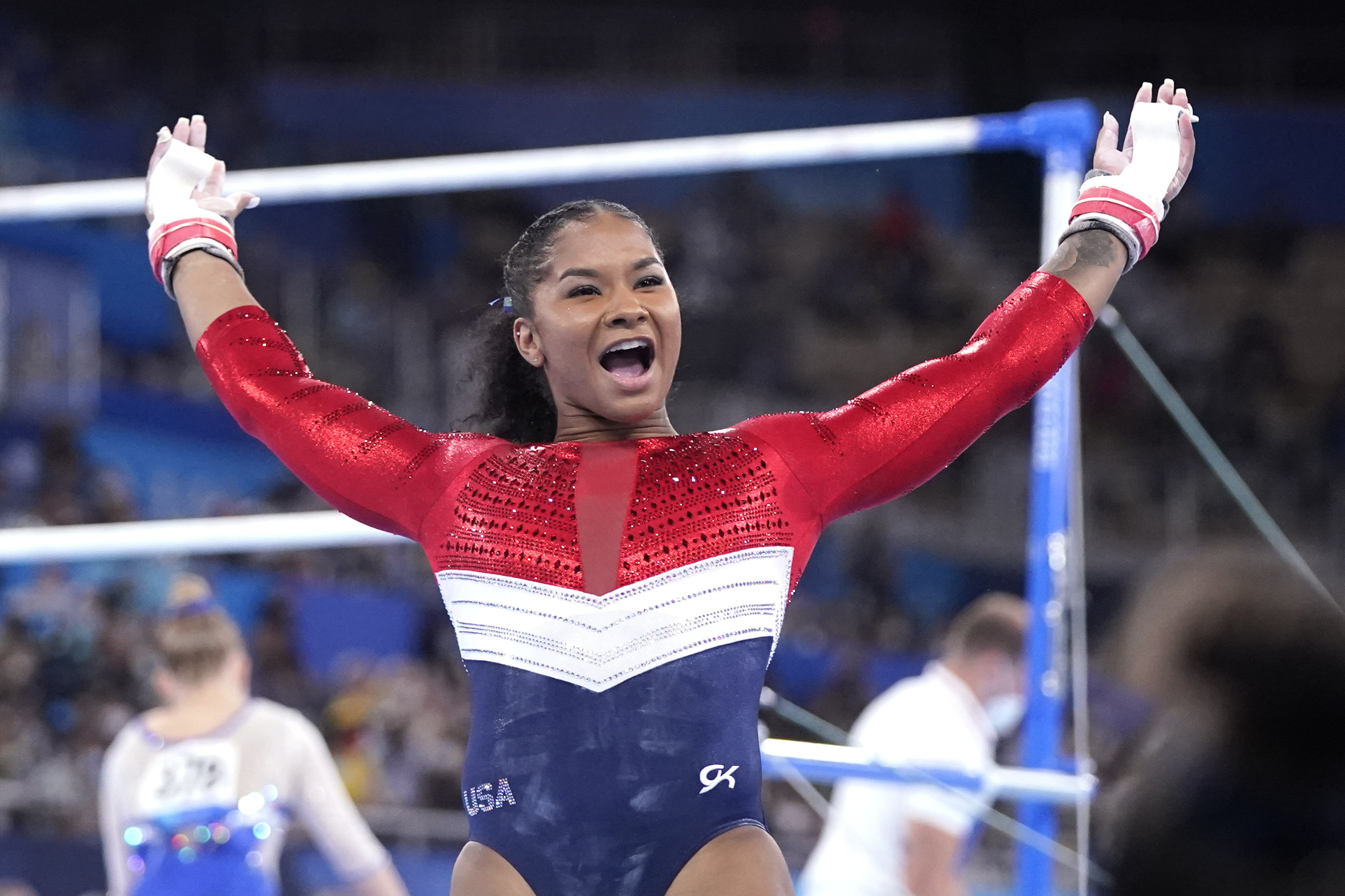 Jordan Chiles, Team USA, Gymnastics support, Confident performance, 2880x1920 HD Desktop