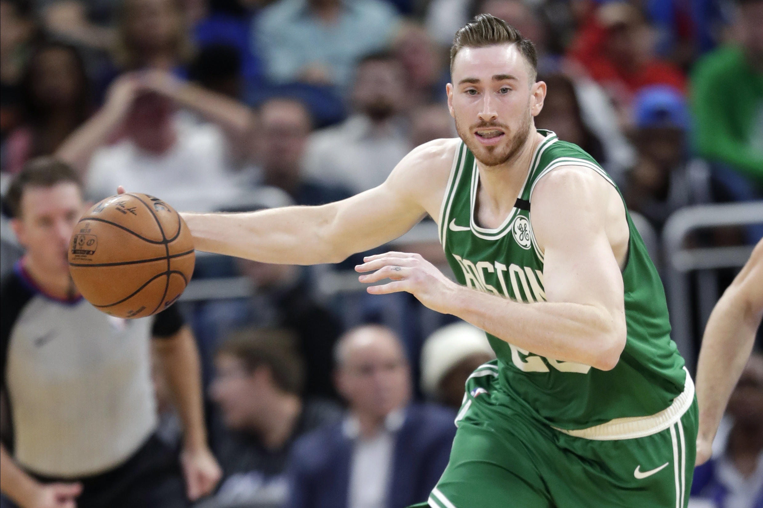 Gordon Hayward, Charlotte Hornets, 4-year deal, $120 million, 2480x1660 HD Desktop