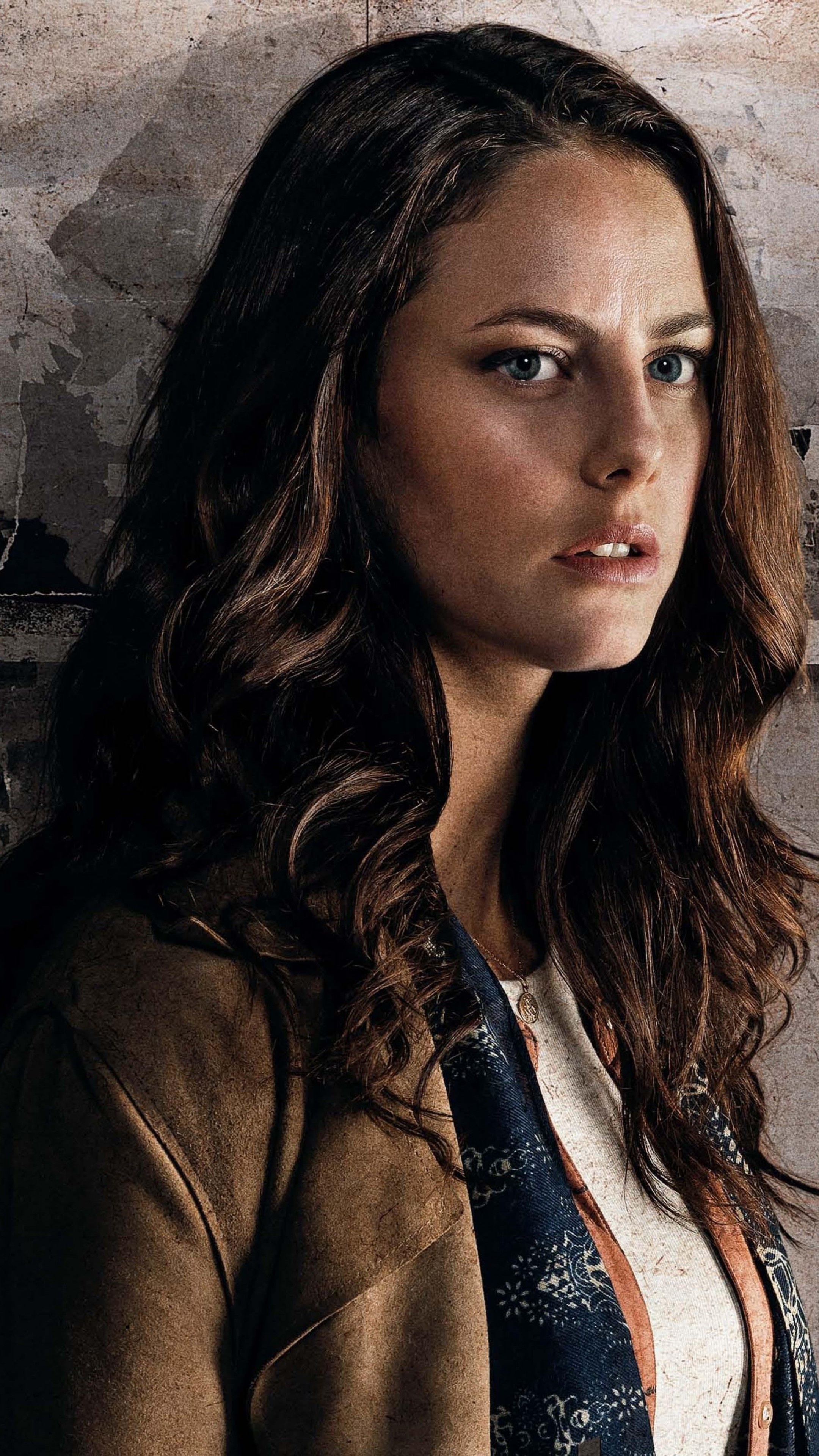 Maze Runner Death cure wallpaper, Kaya Scodelario, 2160x3840 4K Phone