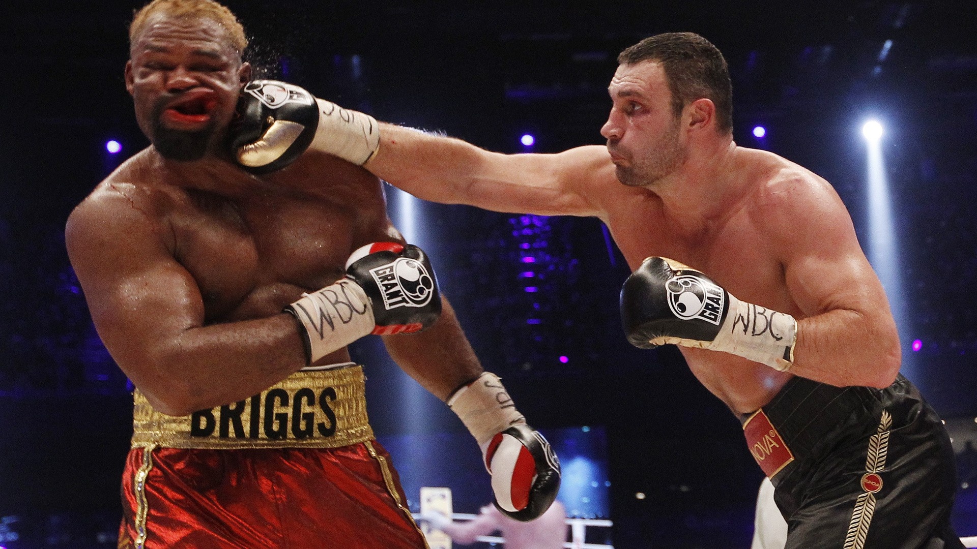 Shannon Briggs vs Vitali Klitschko, Combat Sports Wallpaper, 1920x1080 Full HD Desktop