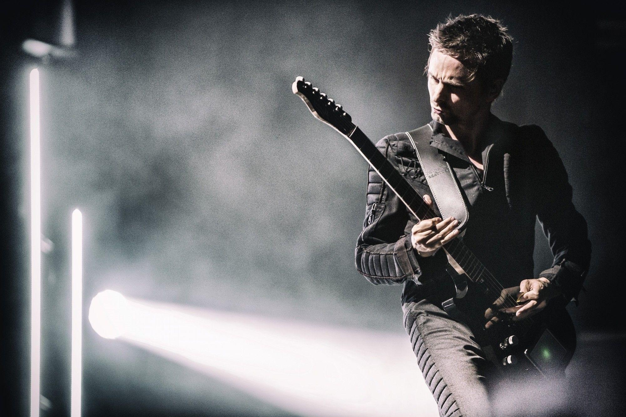 Matt Bellamy, Wallpapers, Matt Bellamy, Backgrounds, 2000x1340 HD Desktop