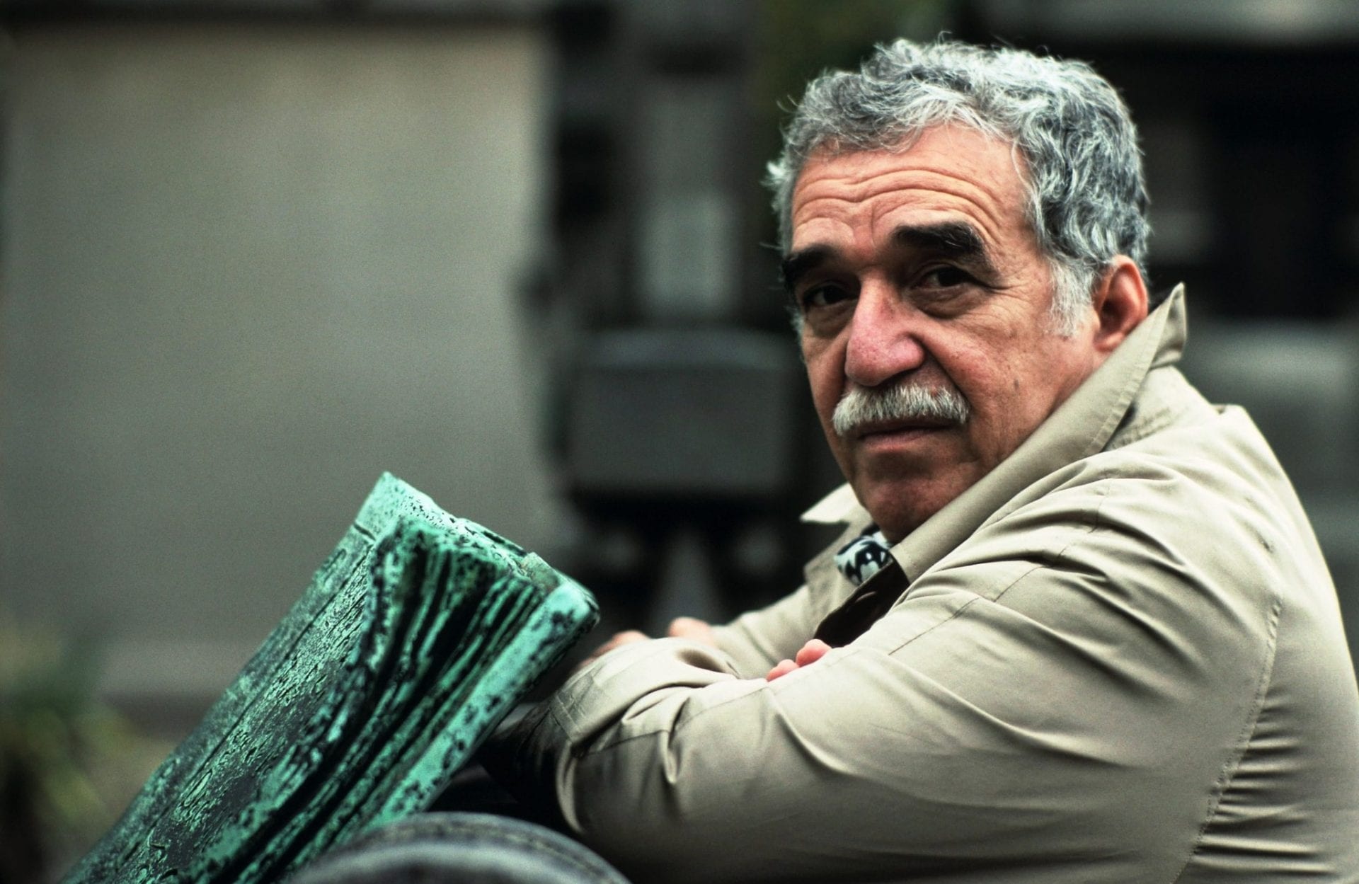 Gabriel Garcia Marquez, Literary biography, Author overview, Marquez, 1920x1250 HD Desktop