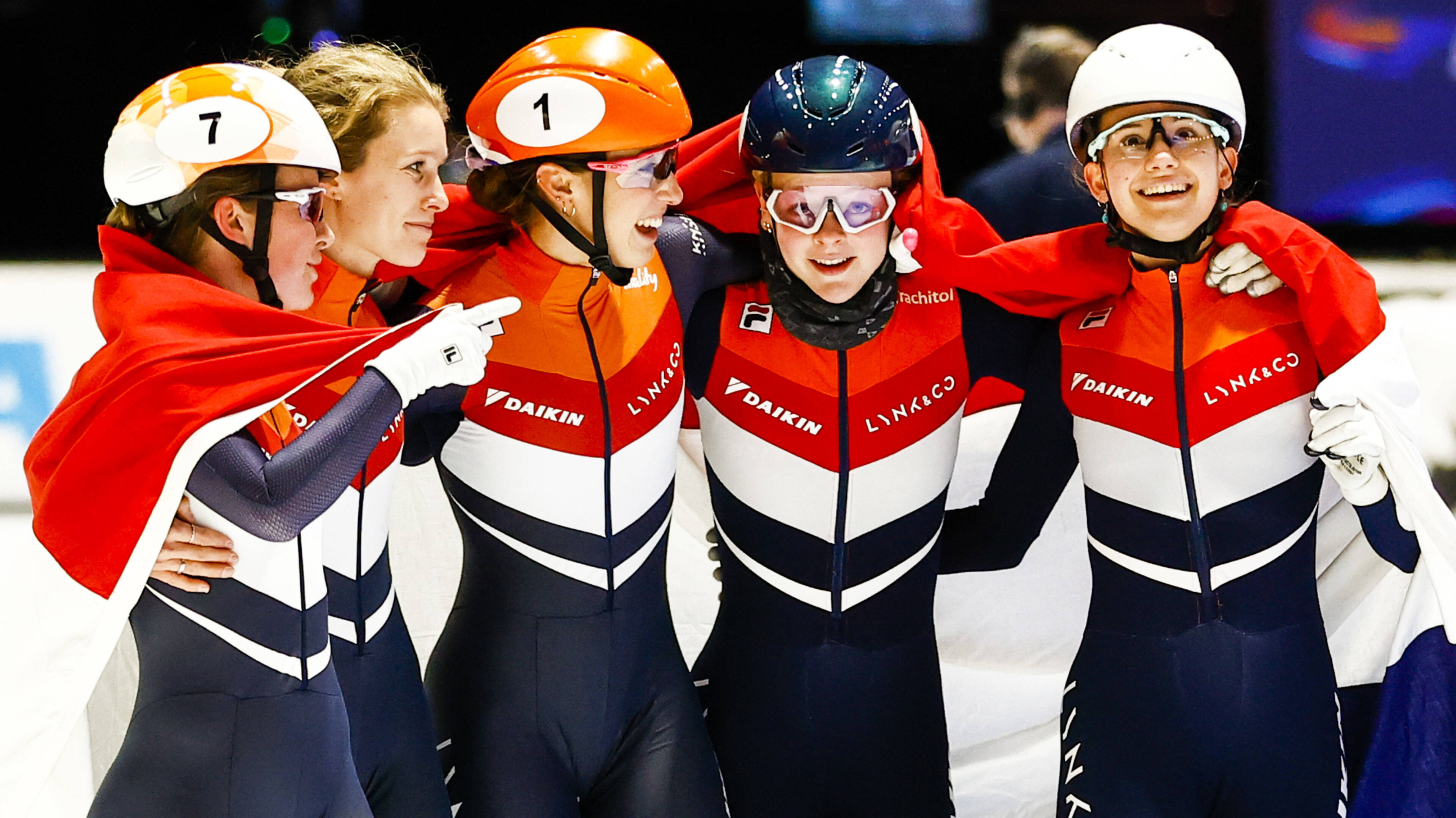 Team Netherlands, Suzanne Schulting Wallpaper, 3840x2160 4K Desktop