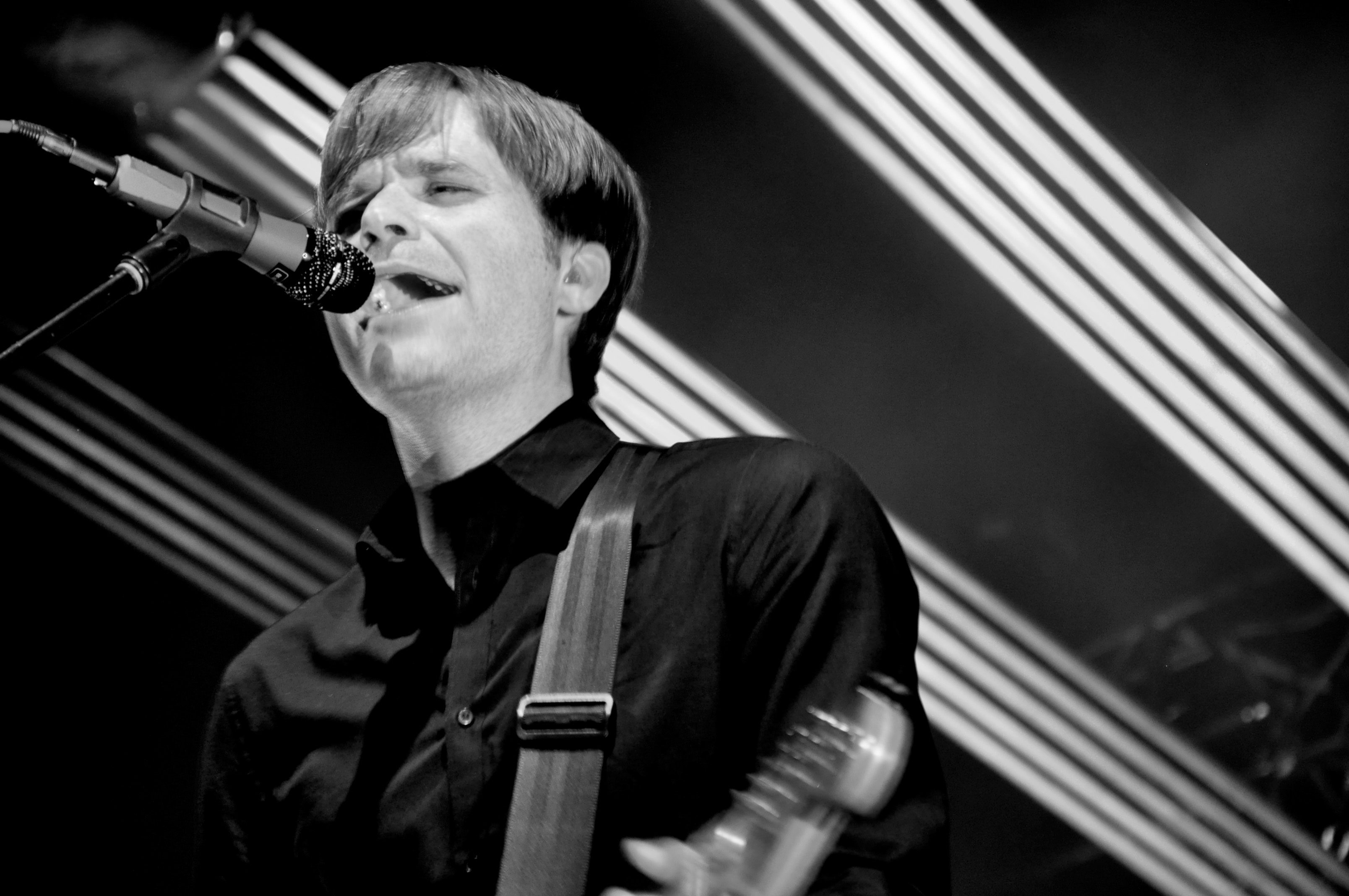 Death Cab for Cutie, Unreleased song premiere, Kentucky concert, Musical surprise, 3220x2140 HD Desktop
