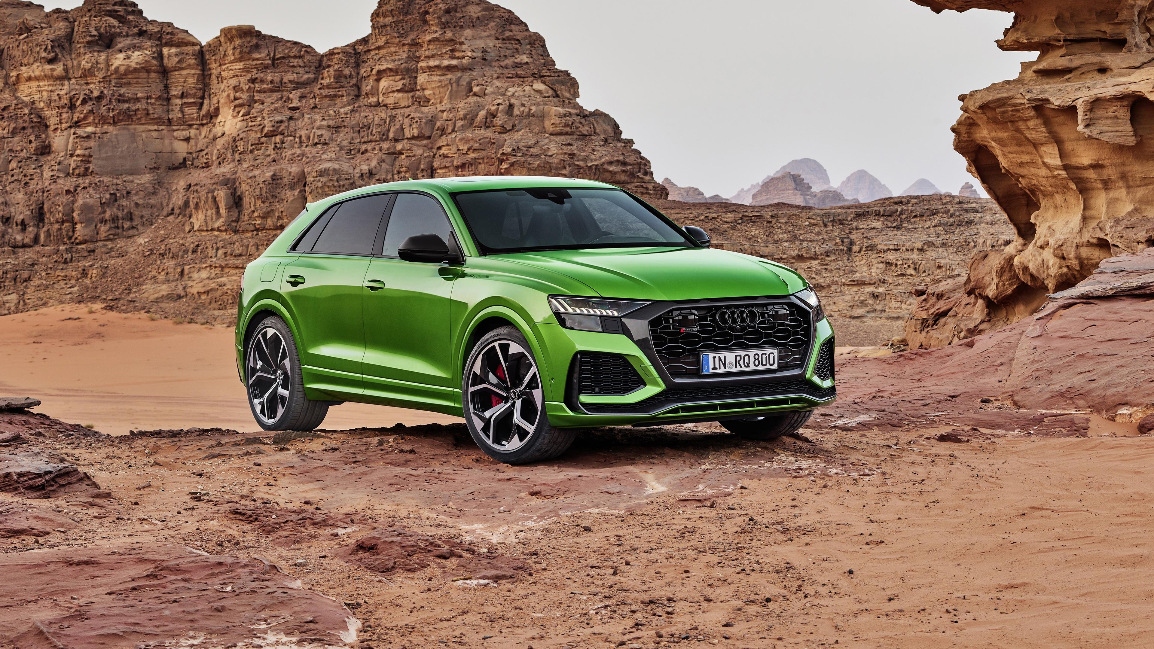 Audi Q8, 2020 model, High-performance SUV, Futuristic design, 3840x2160 4K Desktop