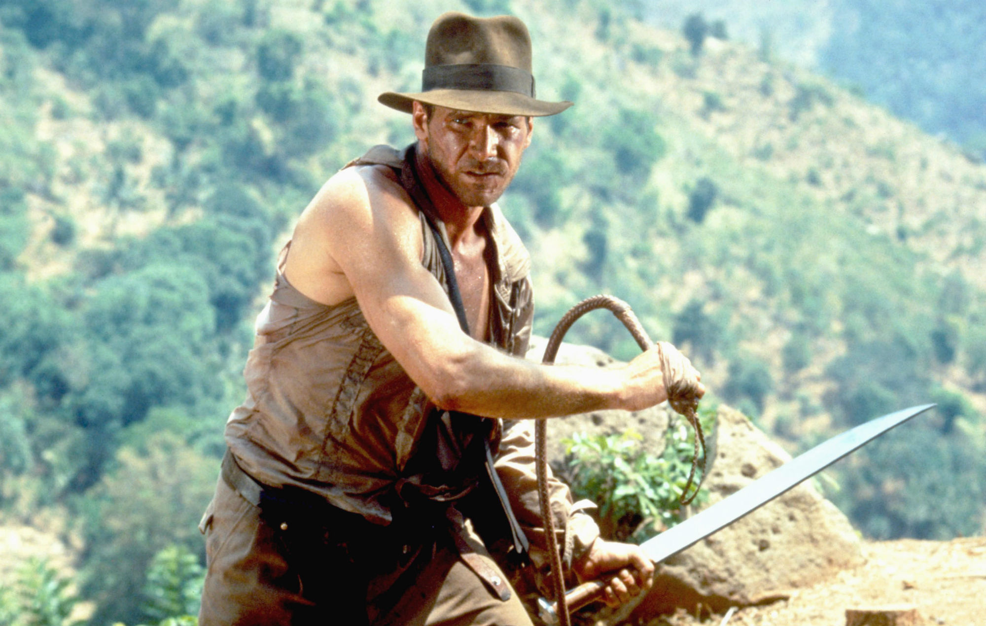 Harrison Ford, Shoulder injury, Indiana Jones 5 set, Film production, 2000x1270 HD Desktop