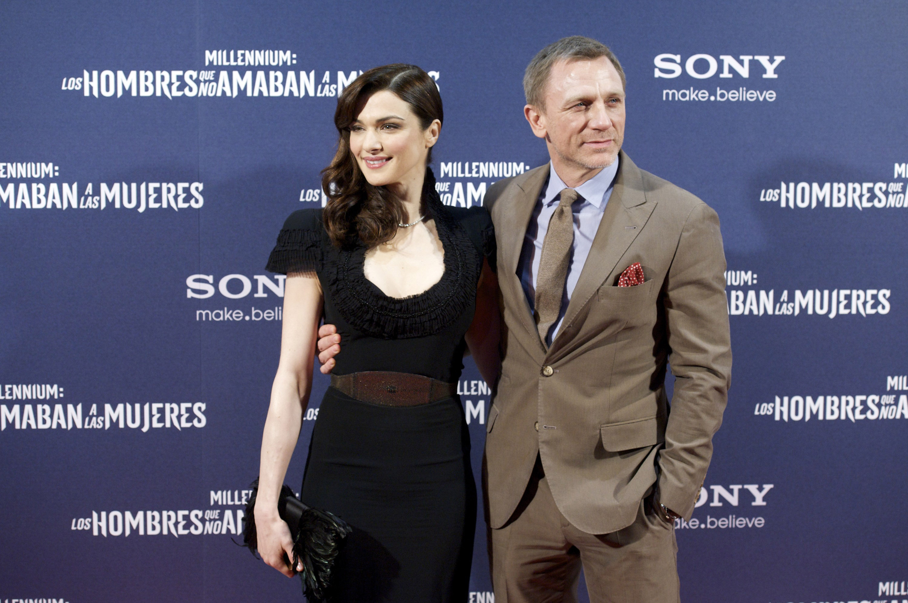 Daniel Craig, Rachel Weisz, First child excitement, Family milestones, 3000x2000 HD Desktop