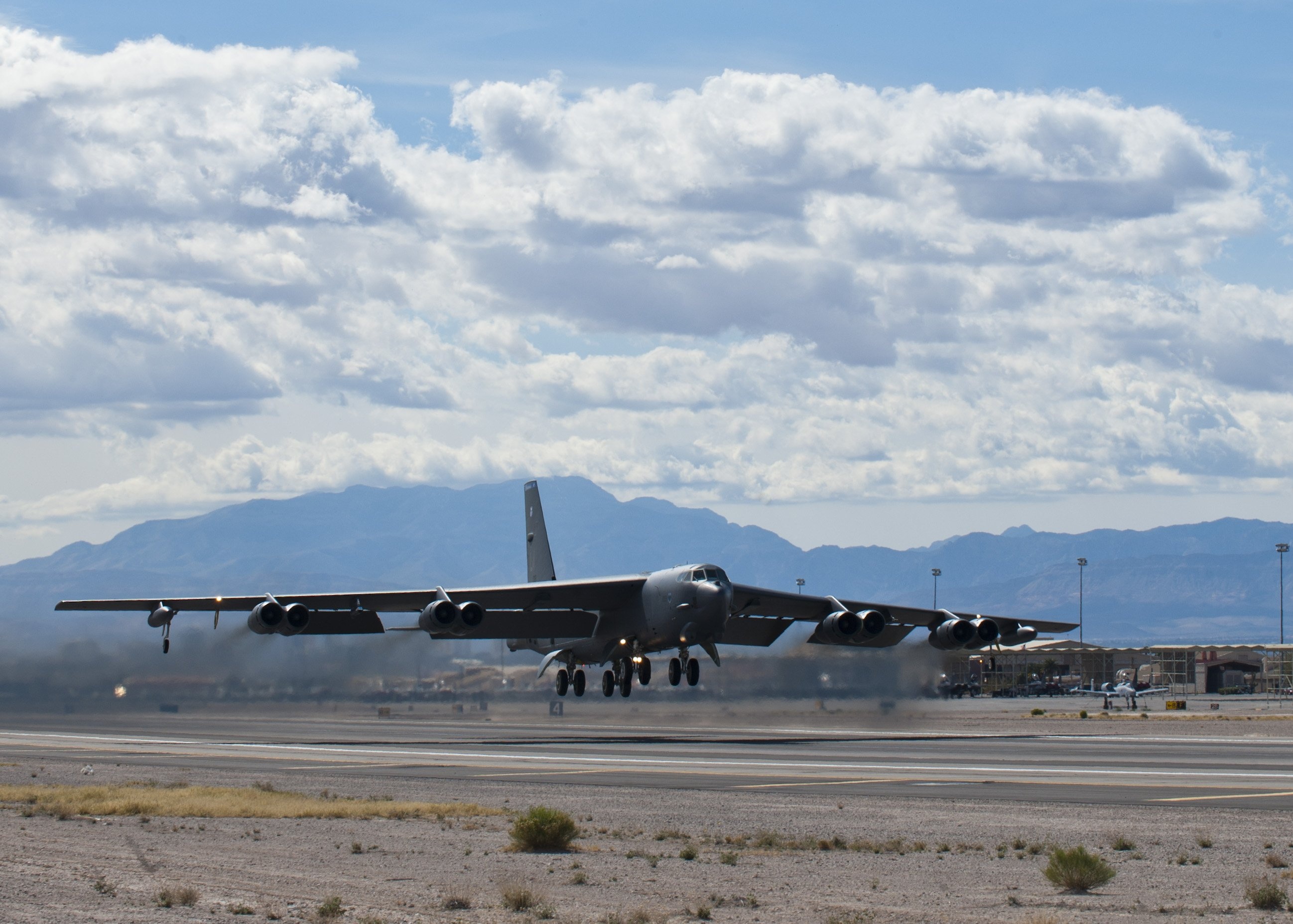 Boeing B-52 Stratofortress strategic bomber United States Air Force nasa aircrafts wallpaper | | 441185 2600x1860