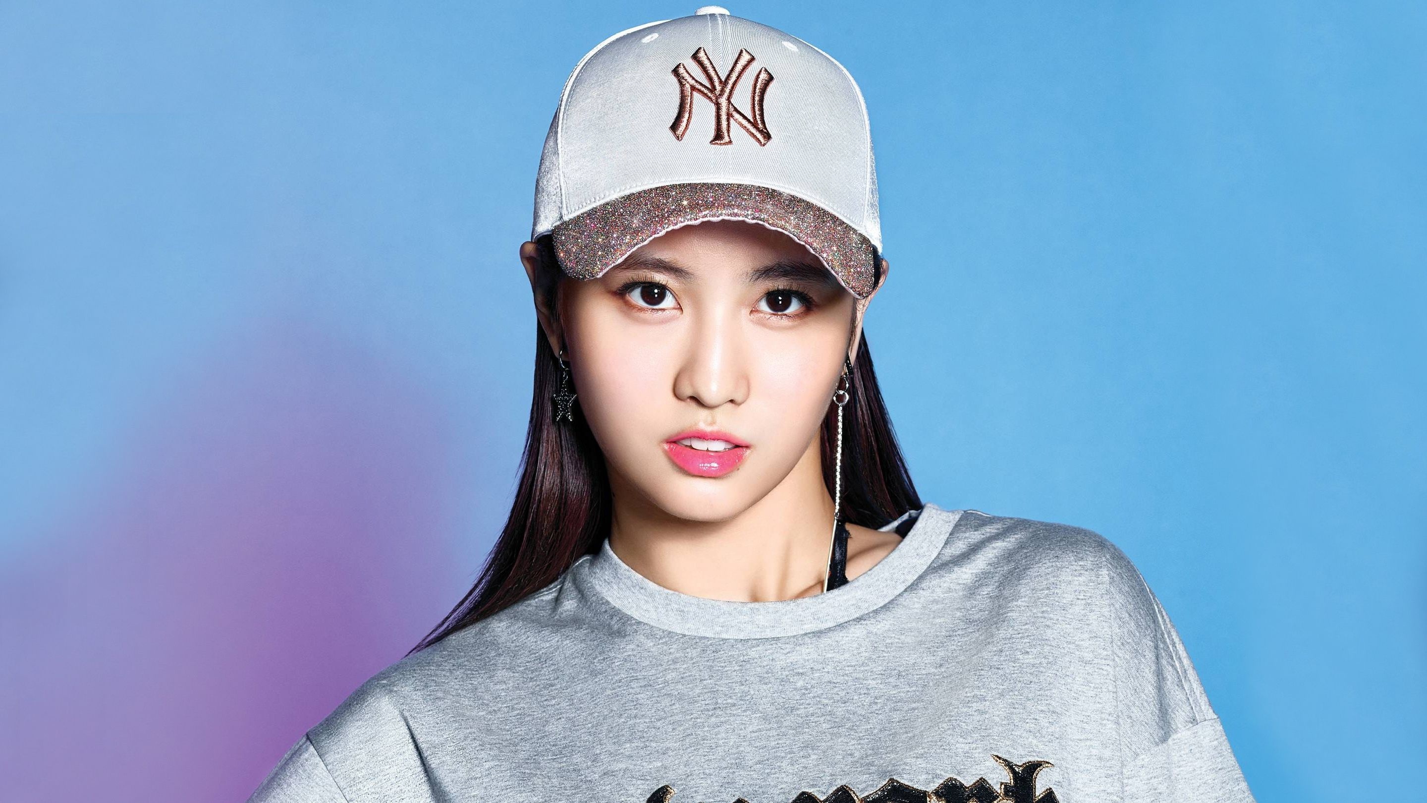 MLB collaboration, Momo (TWICE) Wallpaper, 2880x1620 HD Desktop