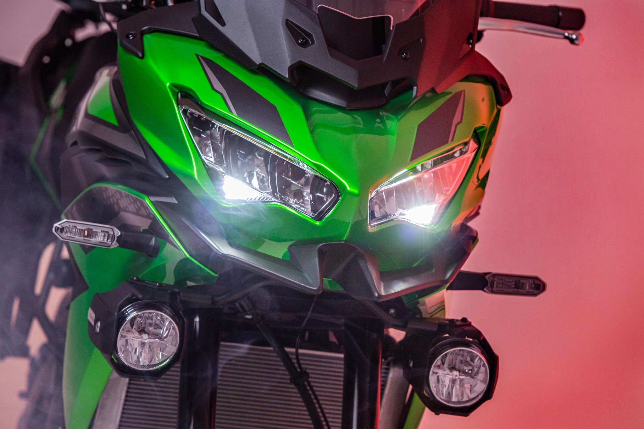 Versys 650 Auto, 2022 Kawasaki Versys, Motocon event, Motorcycle, 2050x1370 HD Desktop