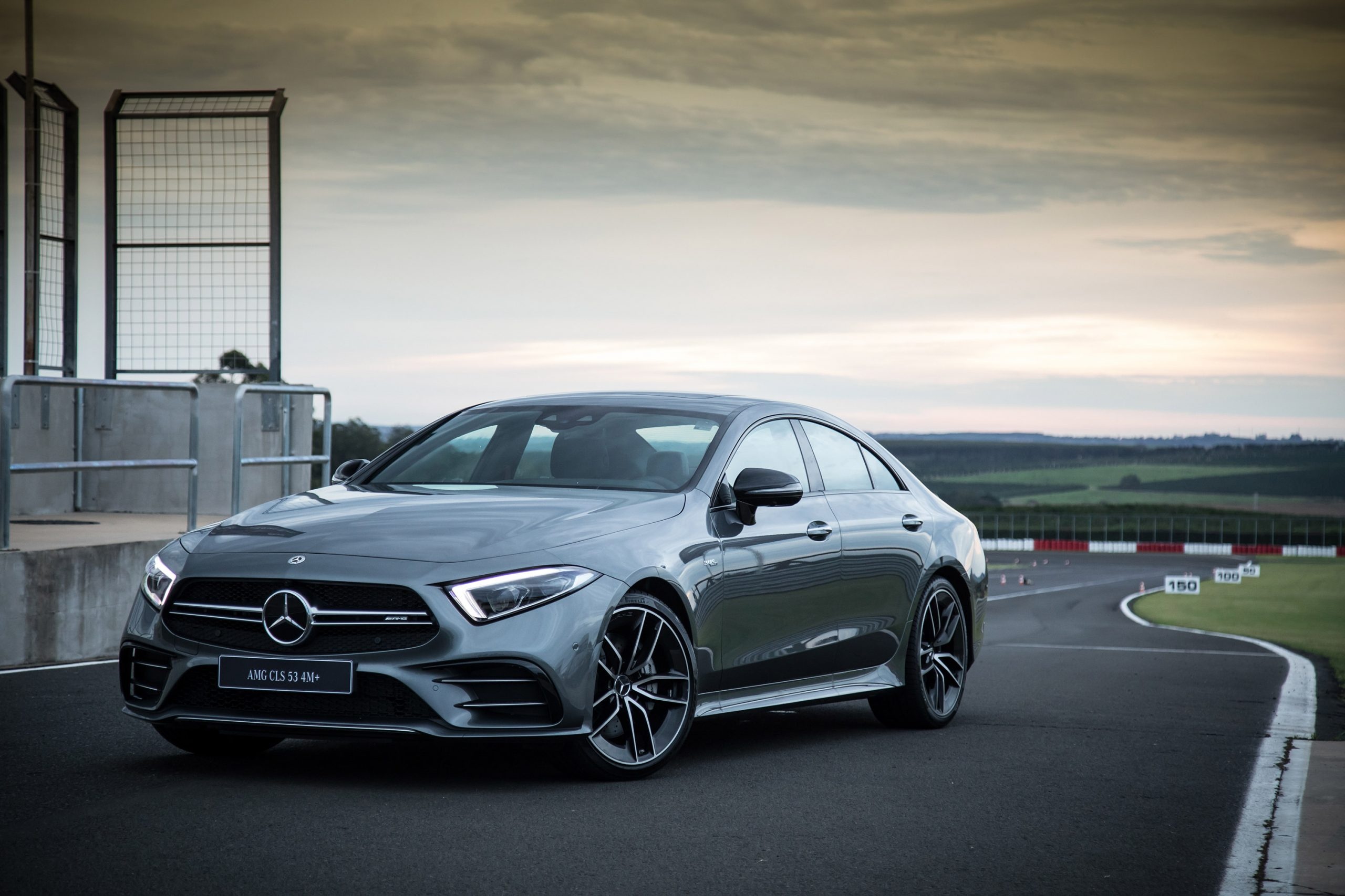 Mercedes-Benz CLS, Luxury sedan, Classy wallpapers, 2560x1710 HD Desktop