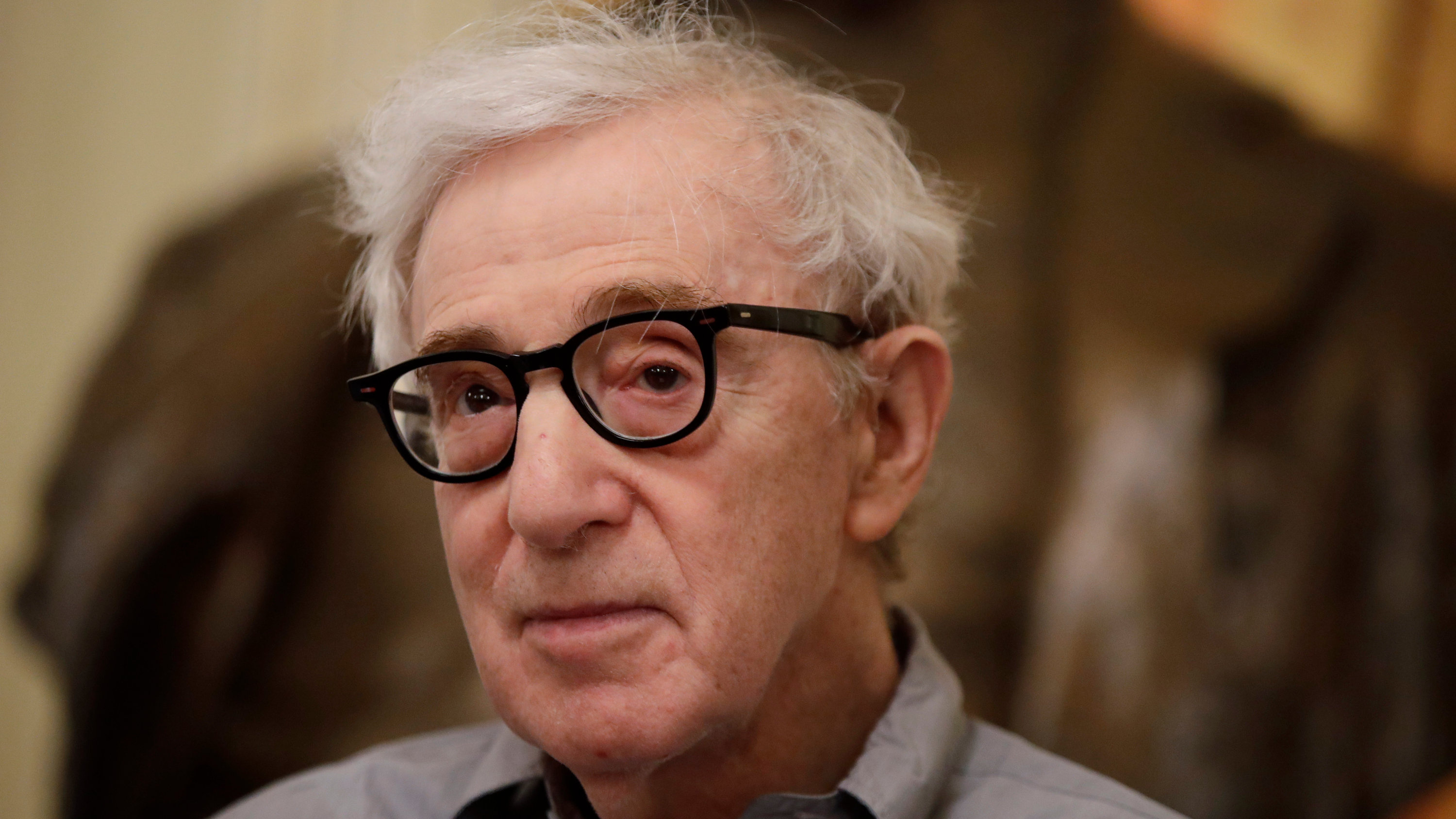 Woody Allen, Hachette workers protest, Walkout, Woody Allen book, 3000x1690 HD Desktop