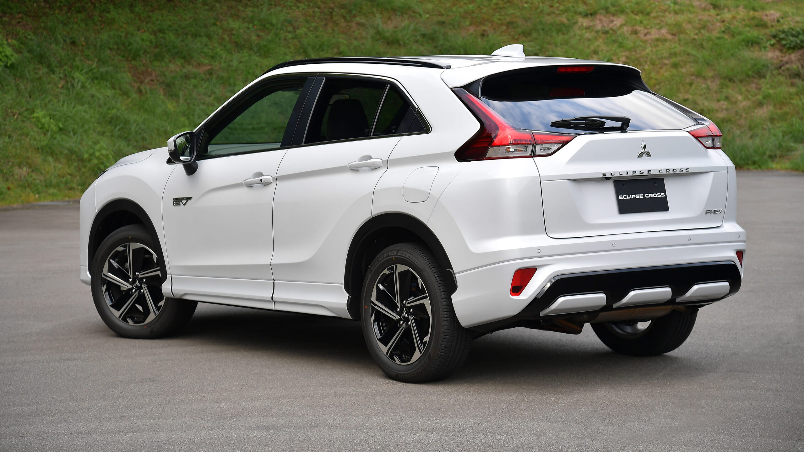 Mitsubishi Eclipse Cross, PHEV, World motors, CR, 2560x1440 HD Desktop