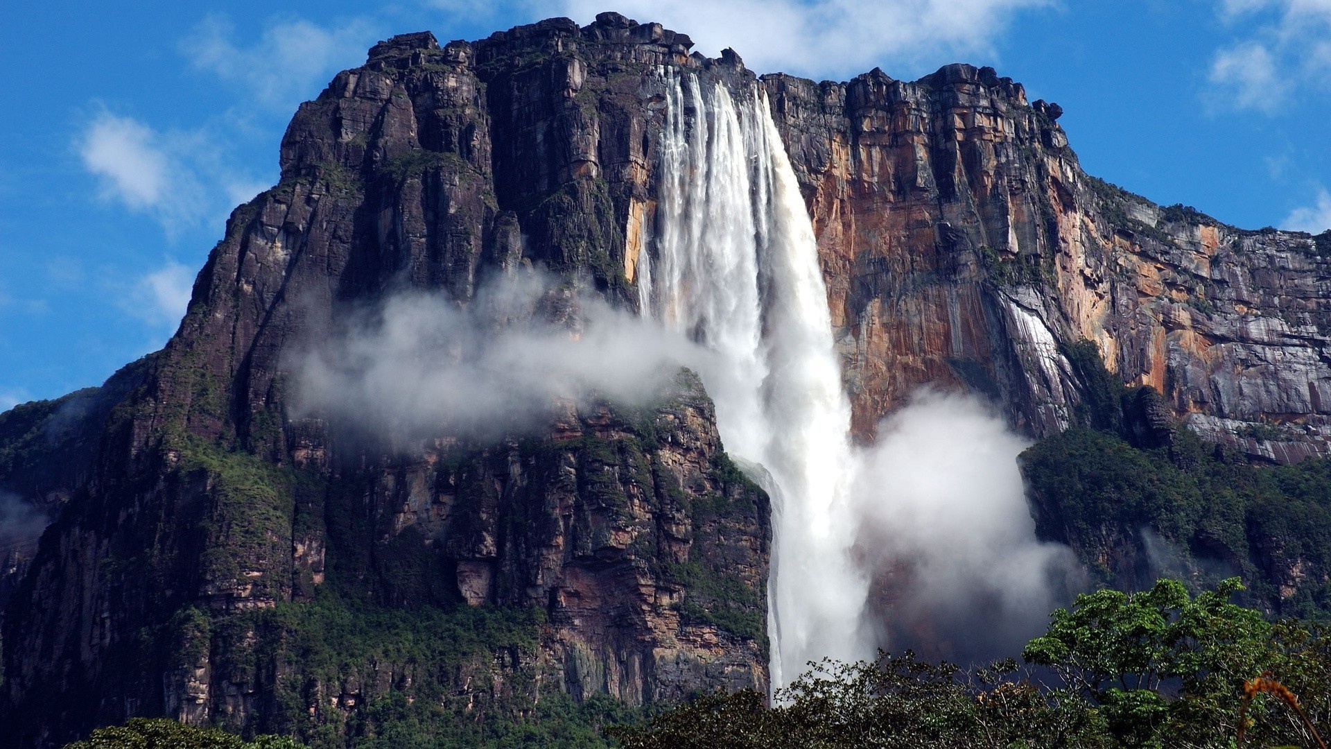 Canaima National Park, Majestic waterfalls, Unique rock formations, Venezuelan wilderness, 1920x1080 Full HD Desktop