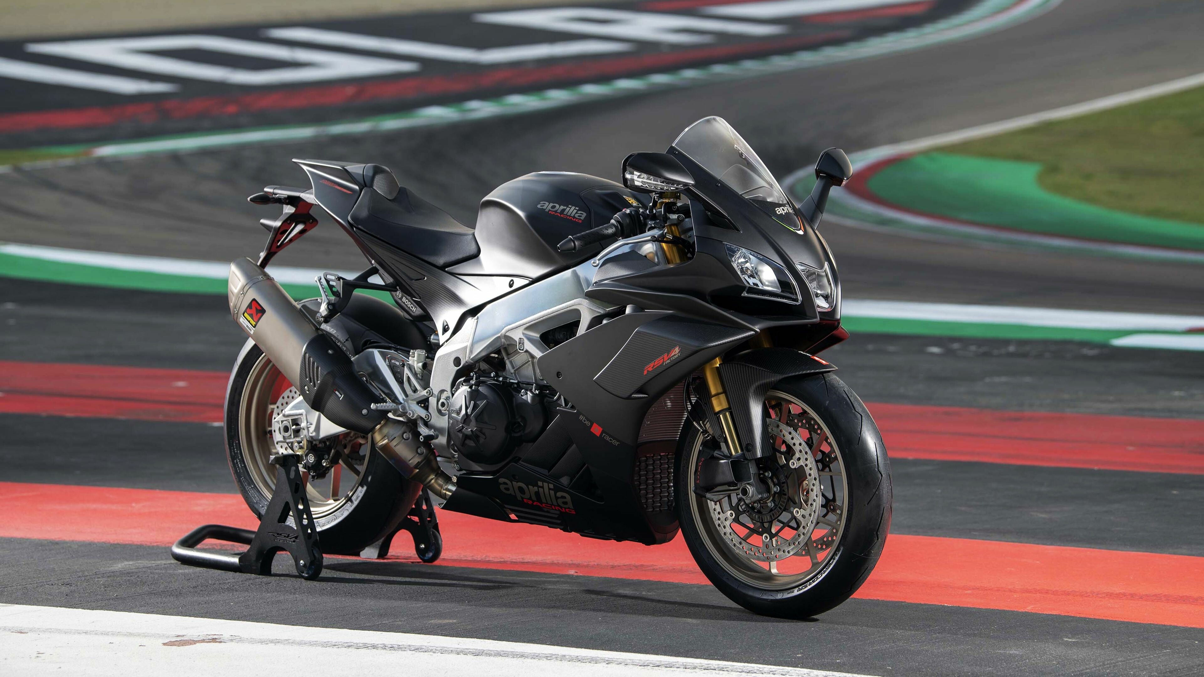 Aprilia RSV4, Aprilia Wallpaper, 3840x2160 4K Desktop