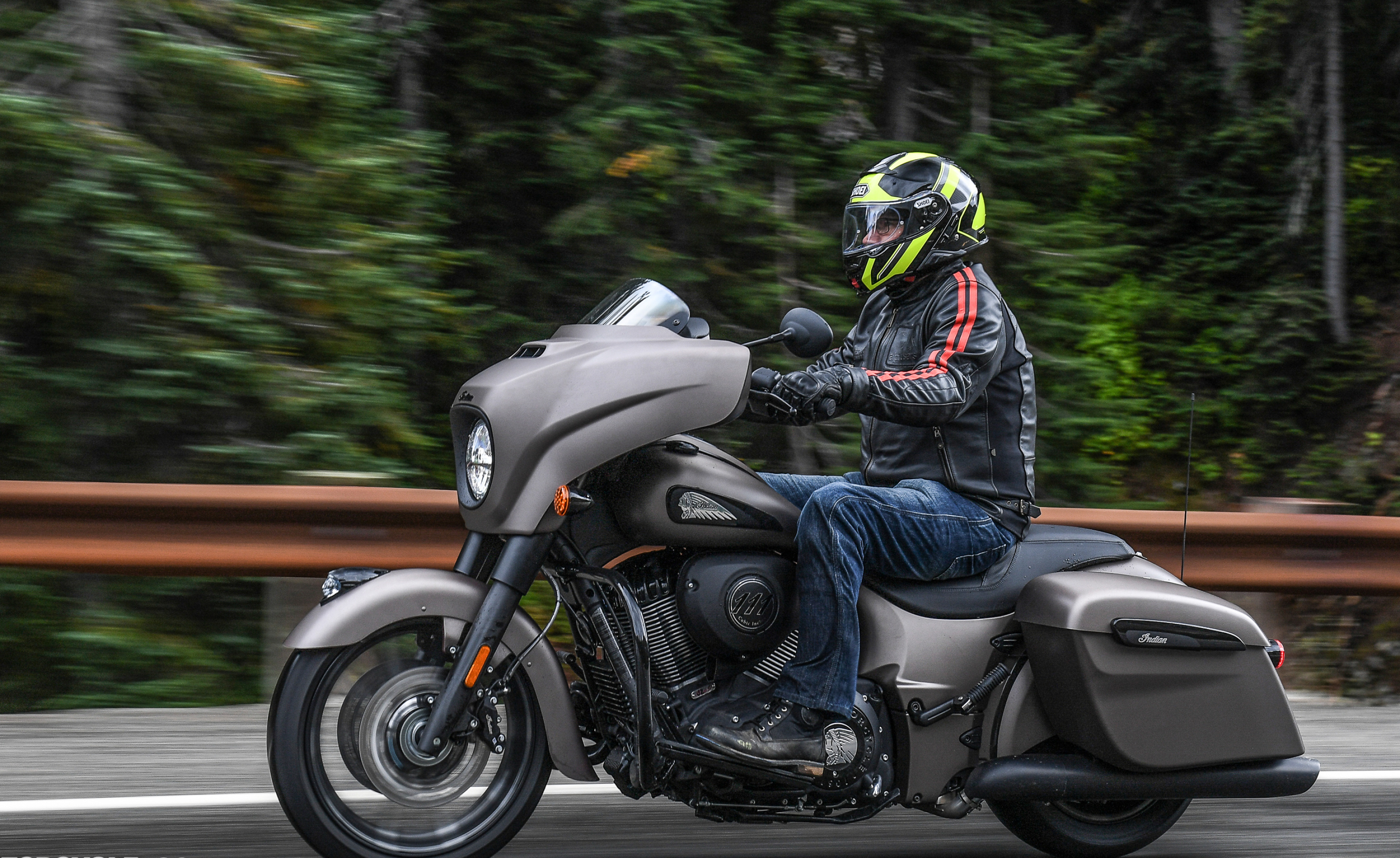 Indian Chieftain Dark Horse, 2019 review, First ride, 3000x1840 HD Desktop