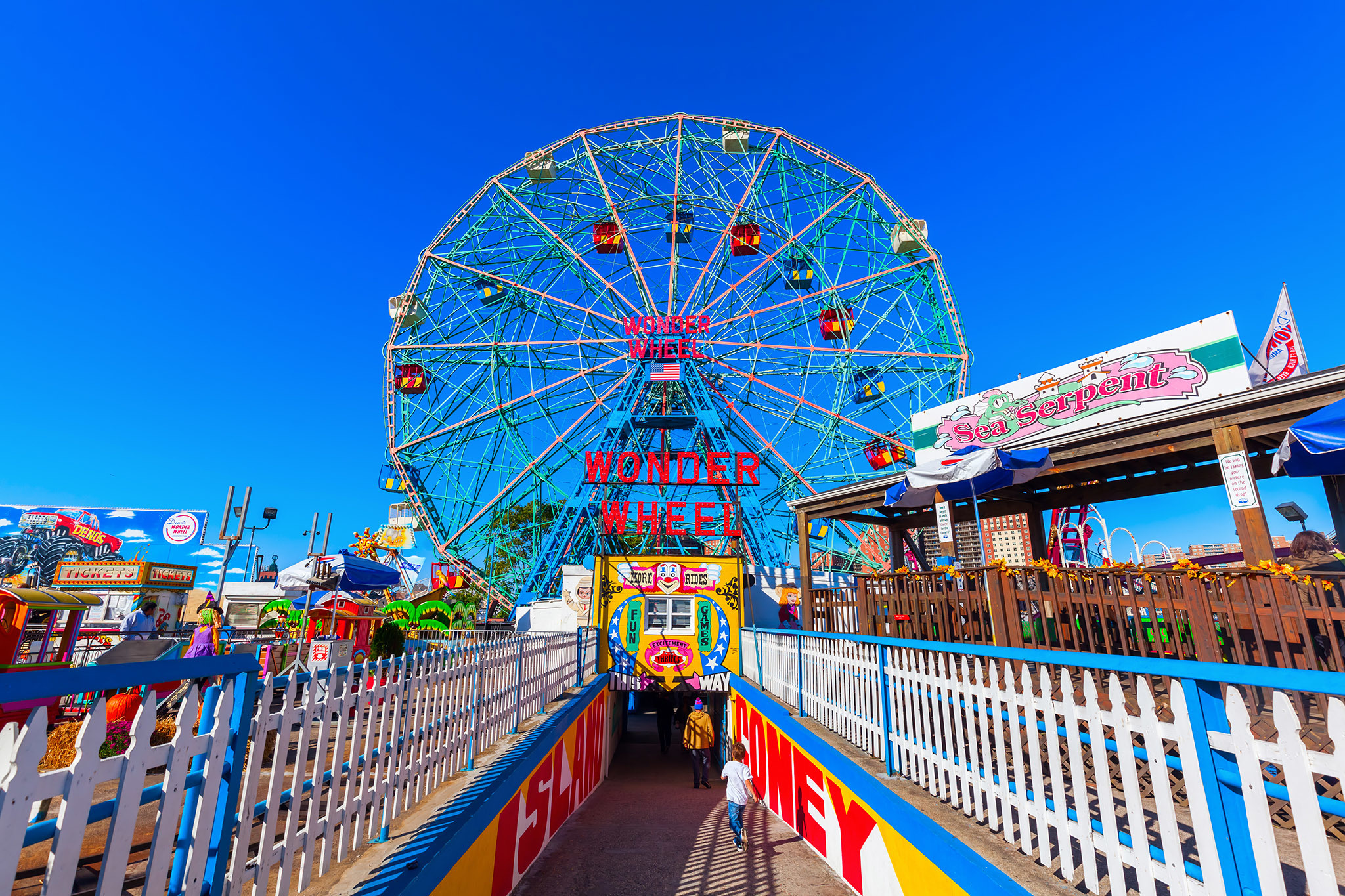 Amusement park, Near NYC, Fun-filled day, Roller coasters, 2050x1370 HD Desktop