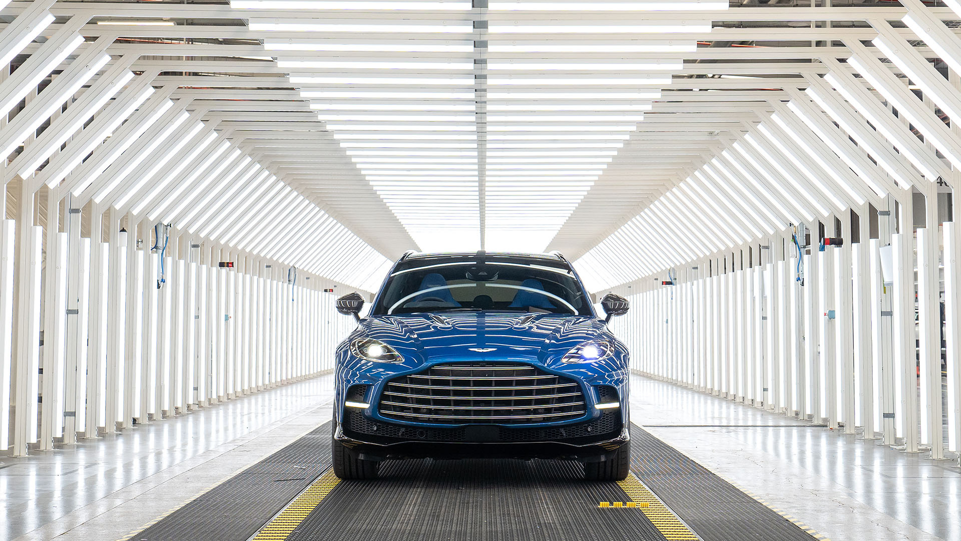 Aston Martin, DBX707, Customer, Luxury, SUV, 1920x1080 Full HD Desktop