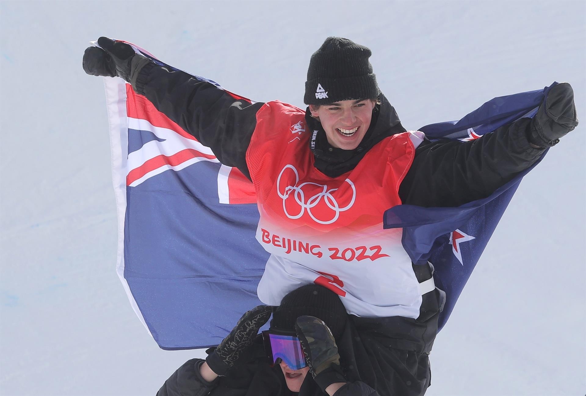 Nico Porteous, Beijing 2022, Ski acrobatics, February 19, 1920x1300 HD Desktop