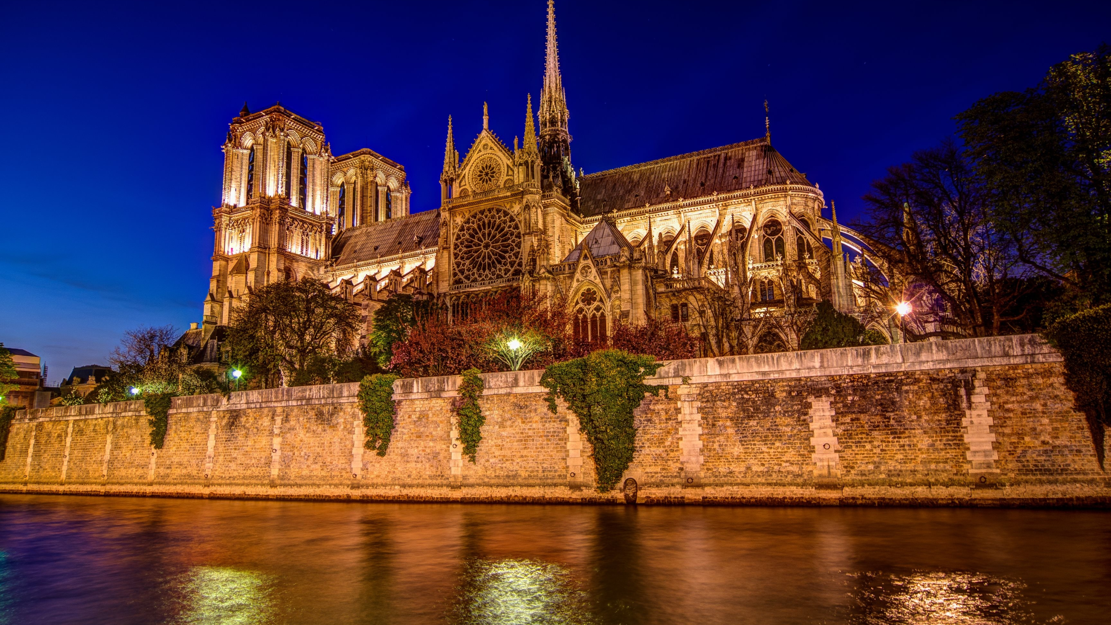 Notre Dame cathedral, Parisian beauty, Desktop wallpapers, Iconic landmark, 3840x2160 4K Desktop