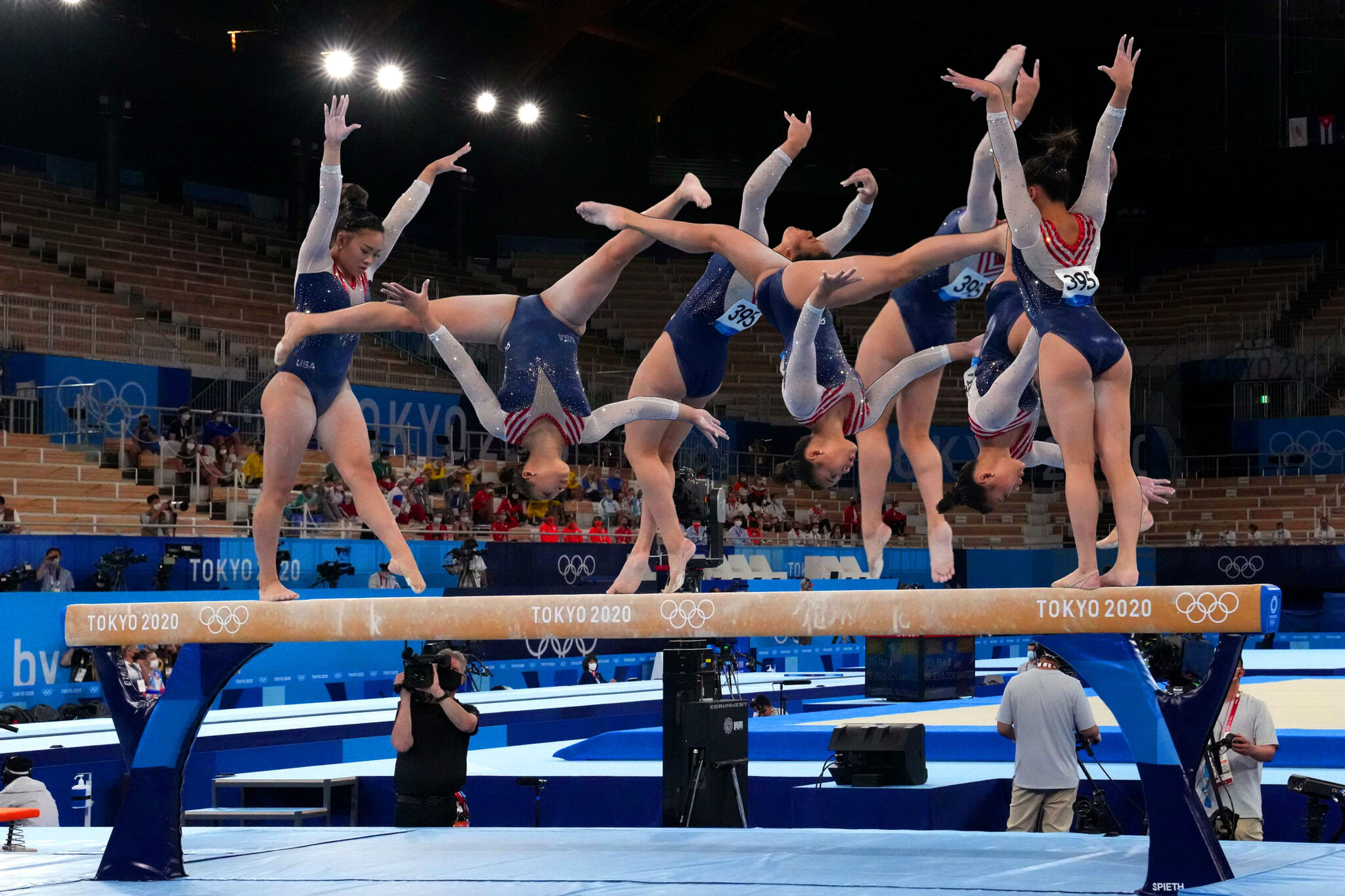 Balance Beam, Graphical representation, Olympic gymnastics routines, 2050x1370 HD Desktop