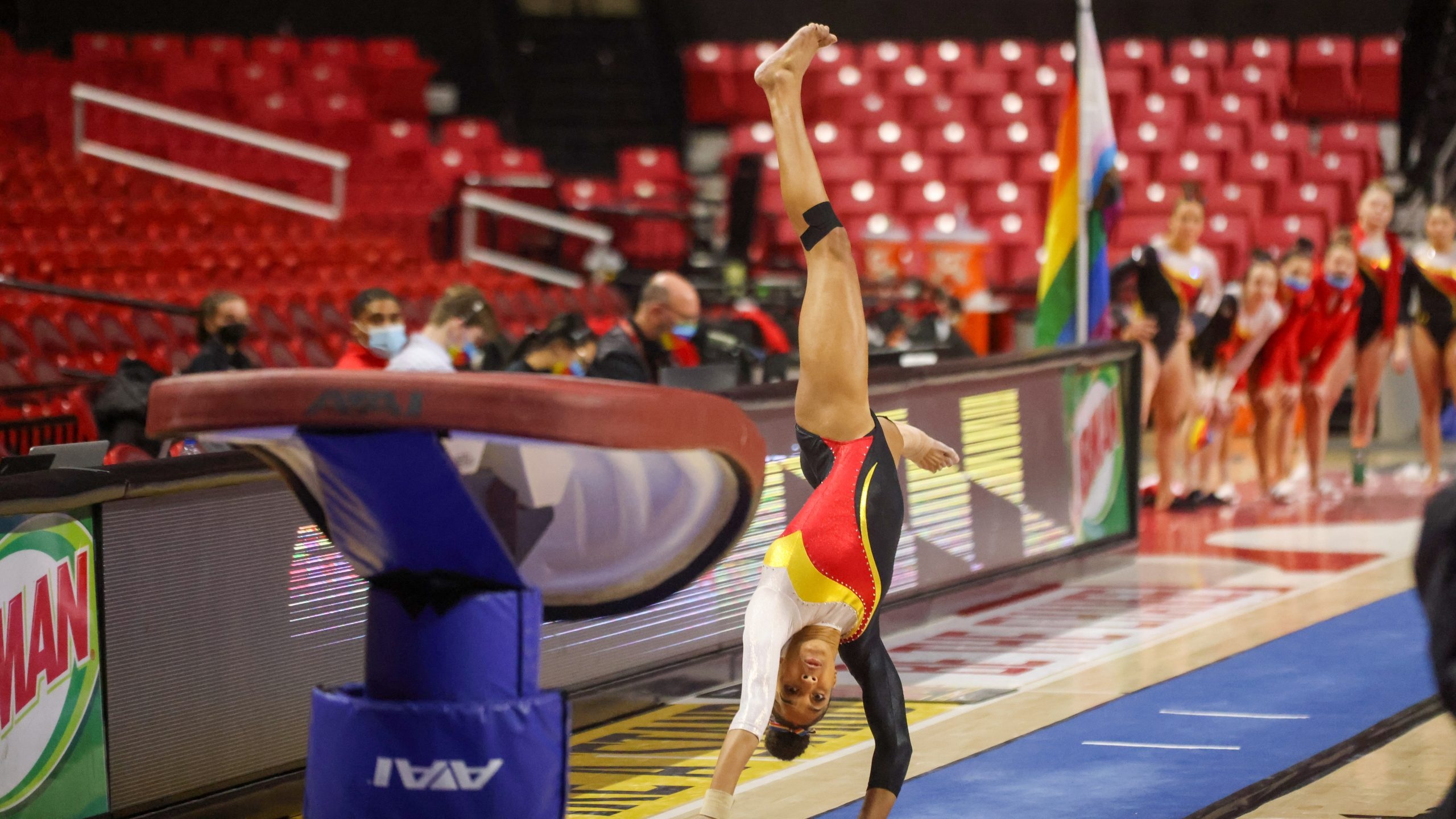 Vault gymnastics, Maryland gymnastics, Big Ten opener, Rutgers, 2560x1440 HD Desktop