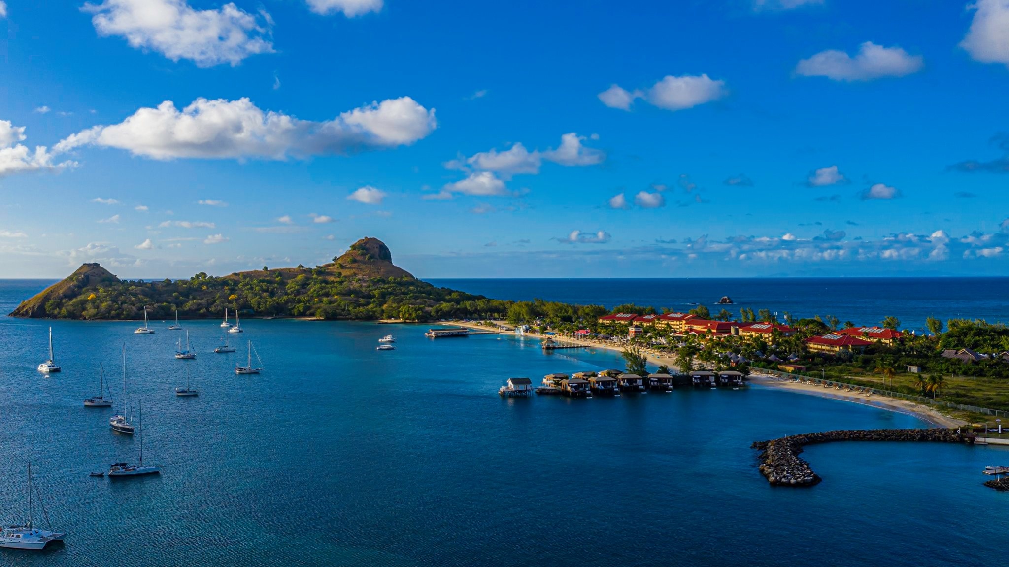 Castries, Saint Lucia, 40th year, Over 400k, 2050x1160 HD Desktop