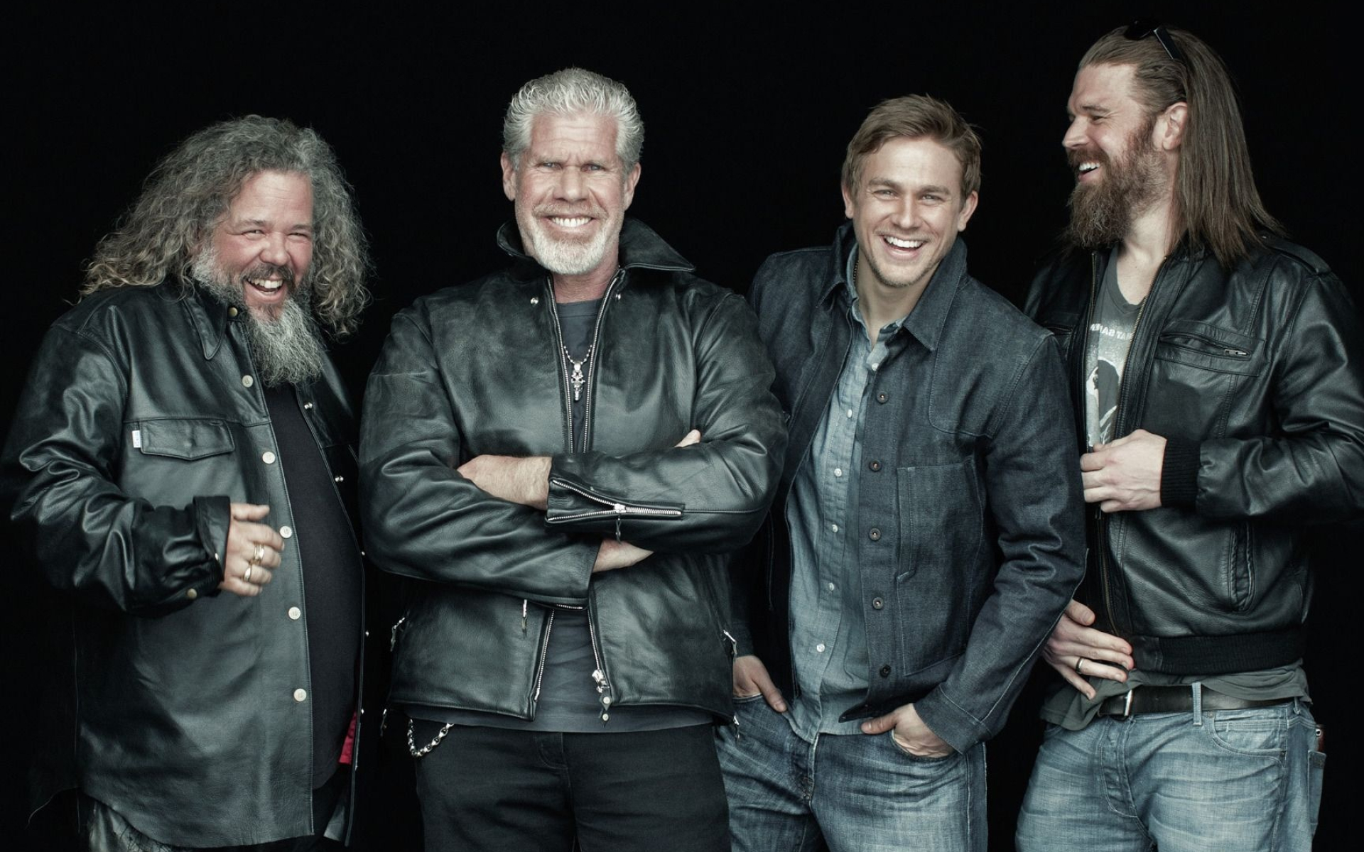 Charlie Hunnam, Ron Perlman, Ryan Hurst, Mark Boone Junior, Black leather biker jackets, HD Desktop wallpaper