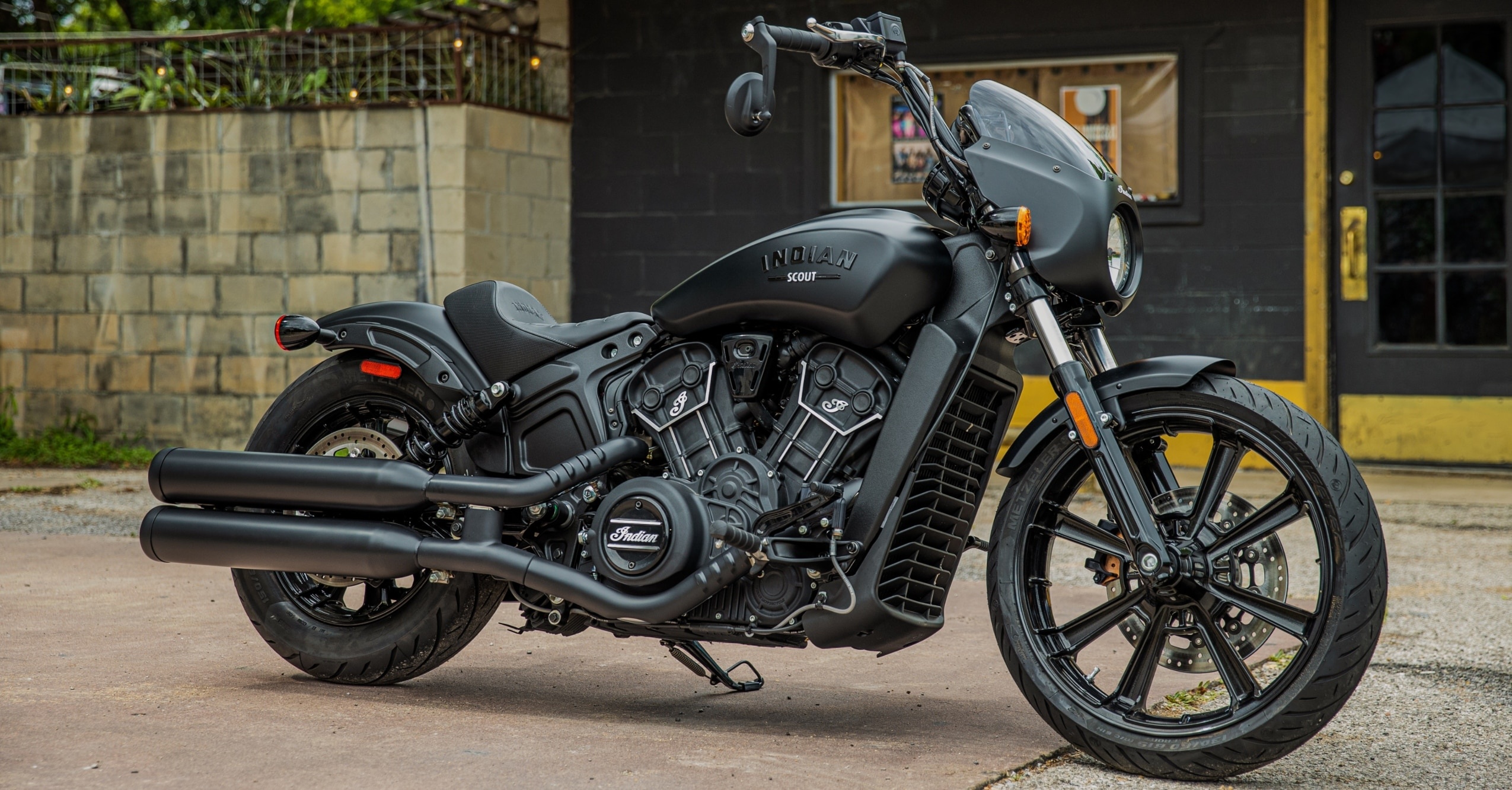 Indian Motorcycle, 2022 Scout Rogue, Maxim power, Legendary ride, 2550x1340 HD Desktop